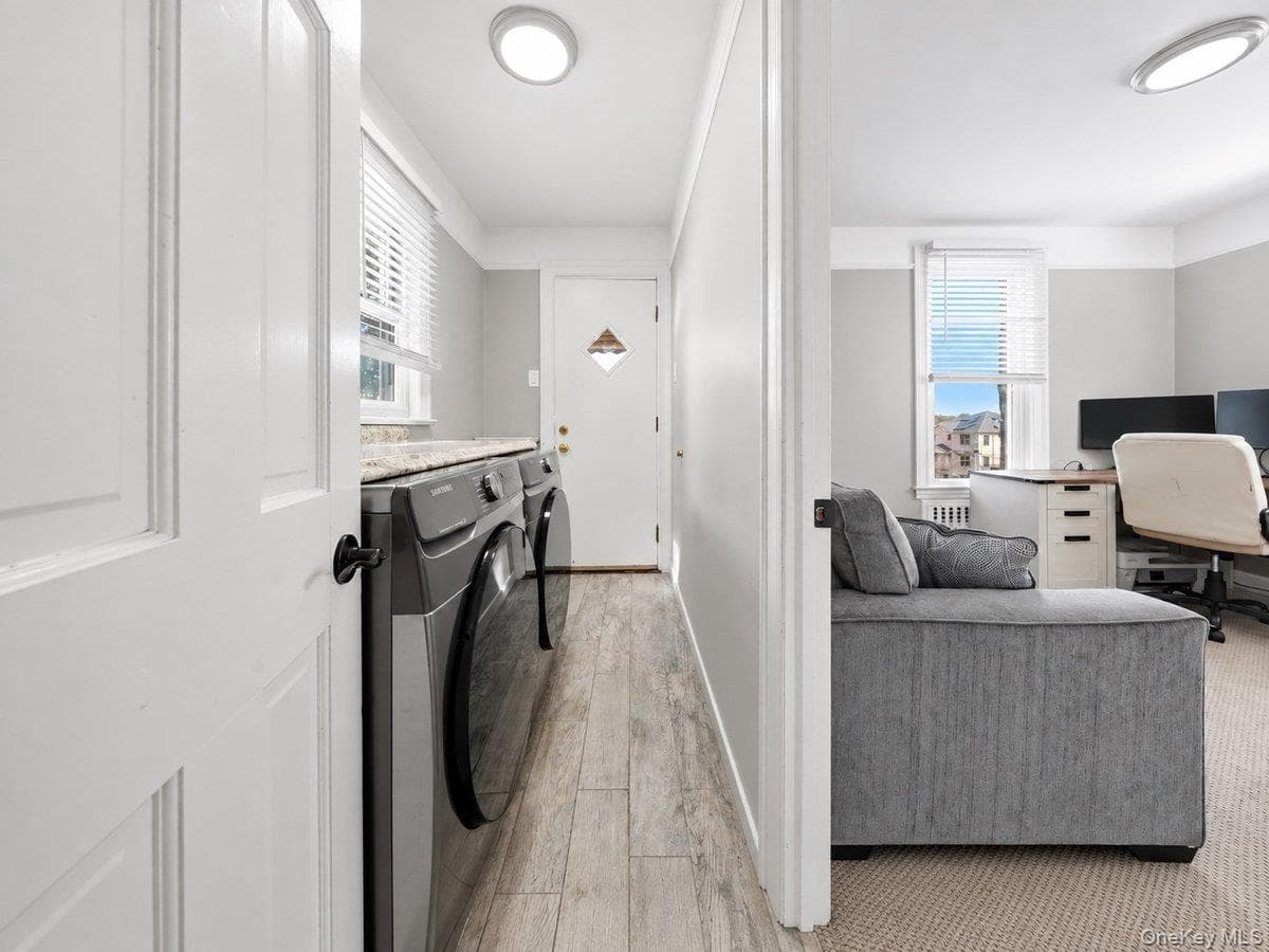 221 Edgewood Avenue thumbnail 18