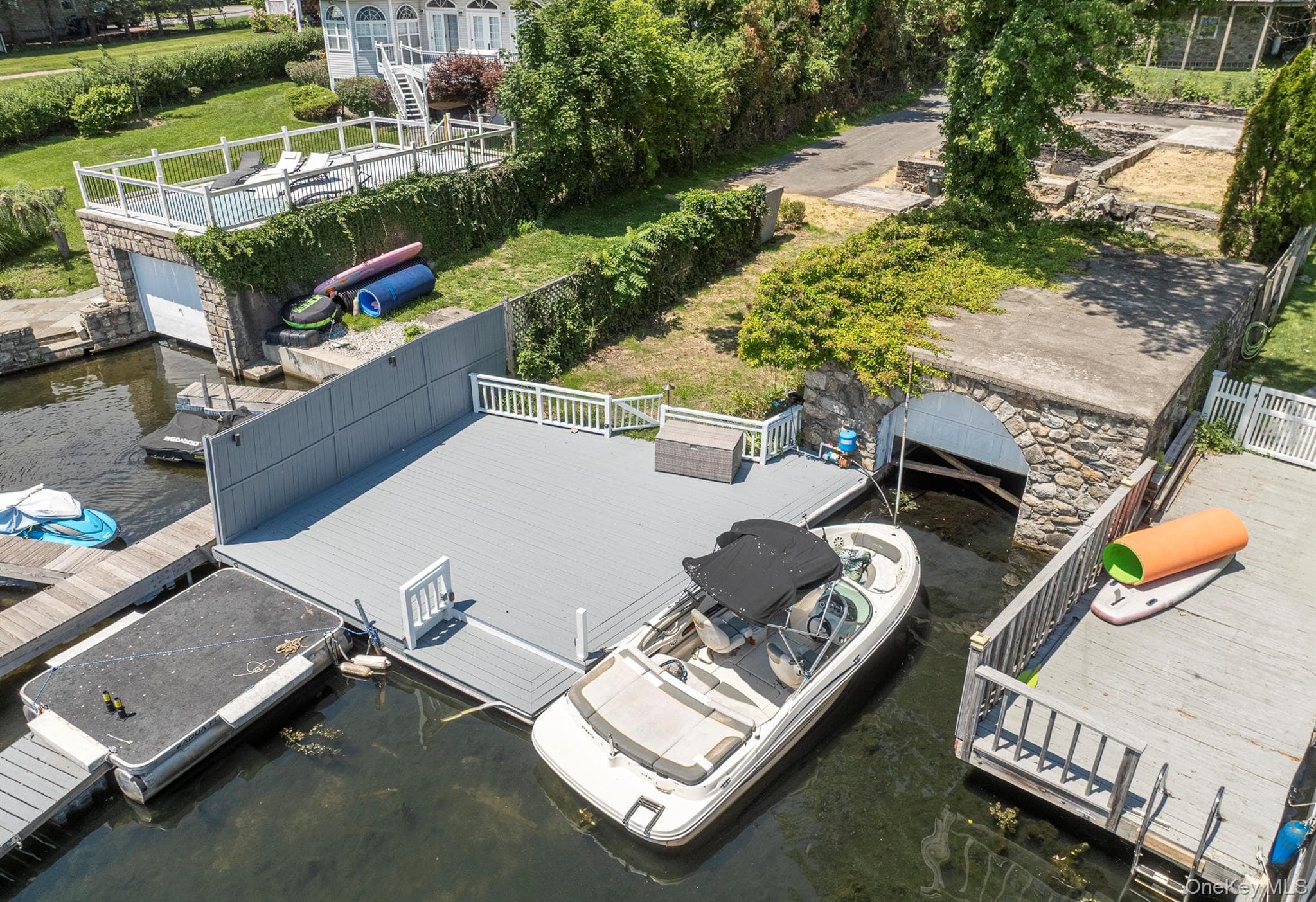 68 W Lake Boulevard thumbnail 16
