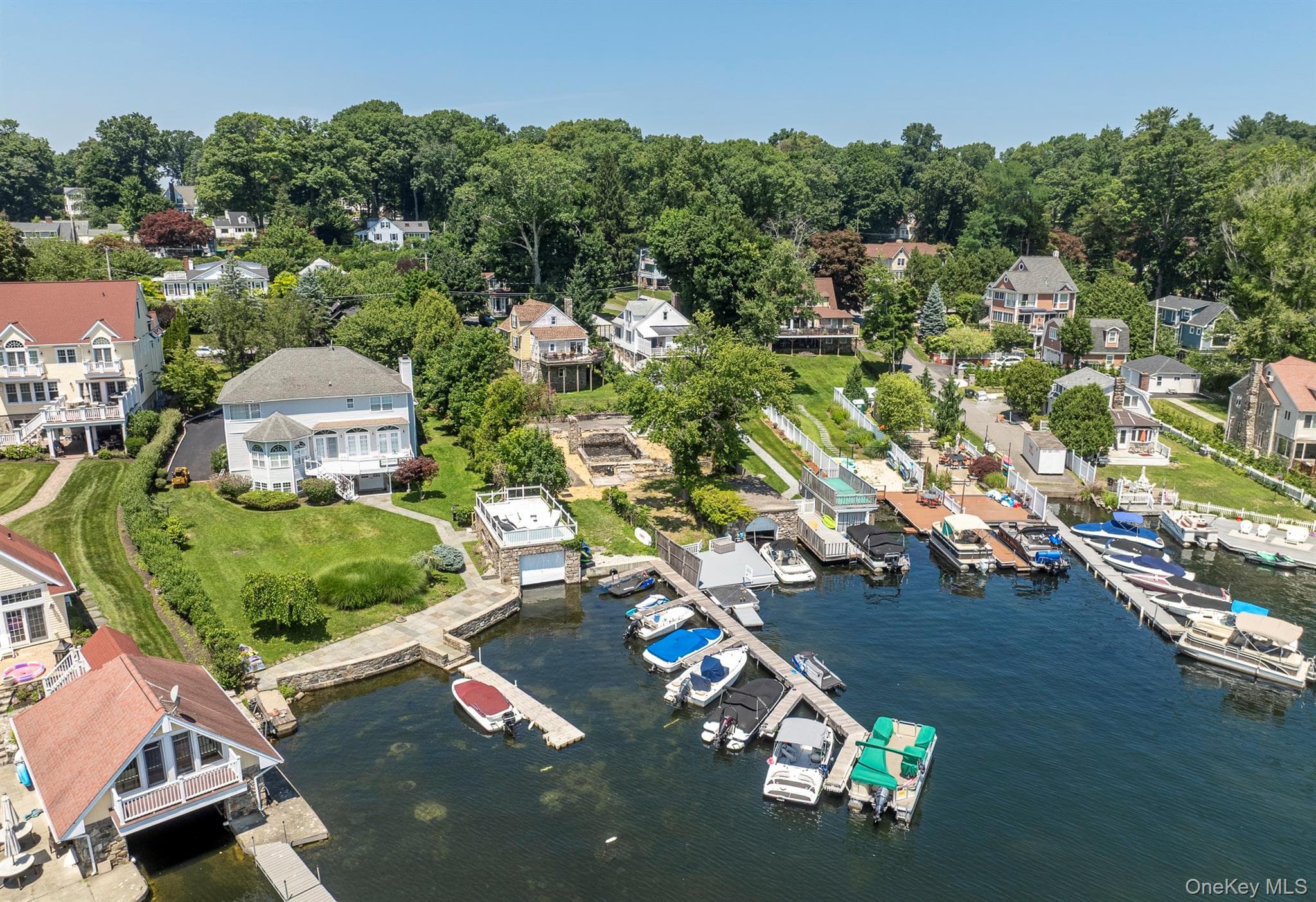 68 W Lake Boulevard thumbnail 17