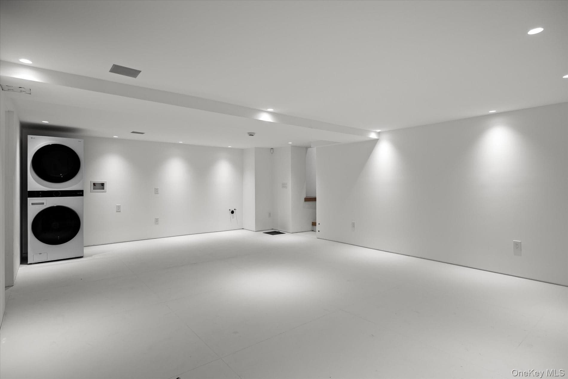 1 Foxwood Road thumbnail 38