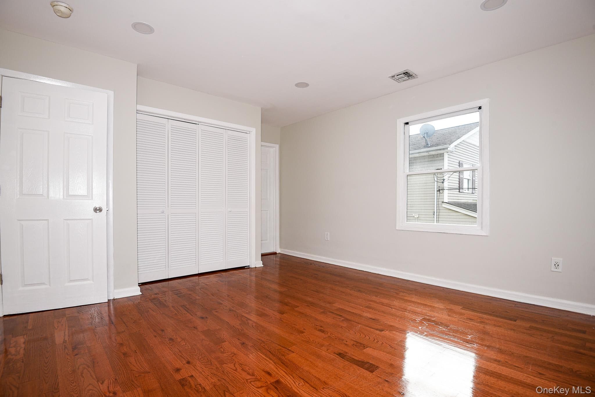 95 E Pulaski Road thumbnail 22