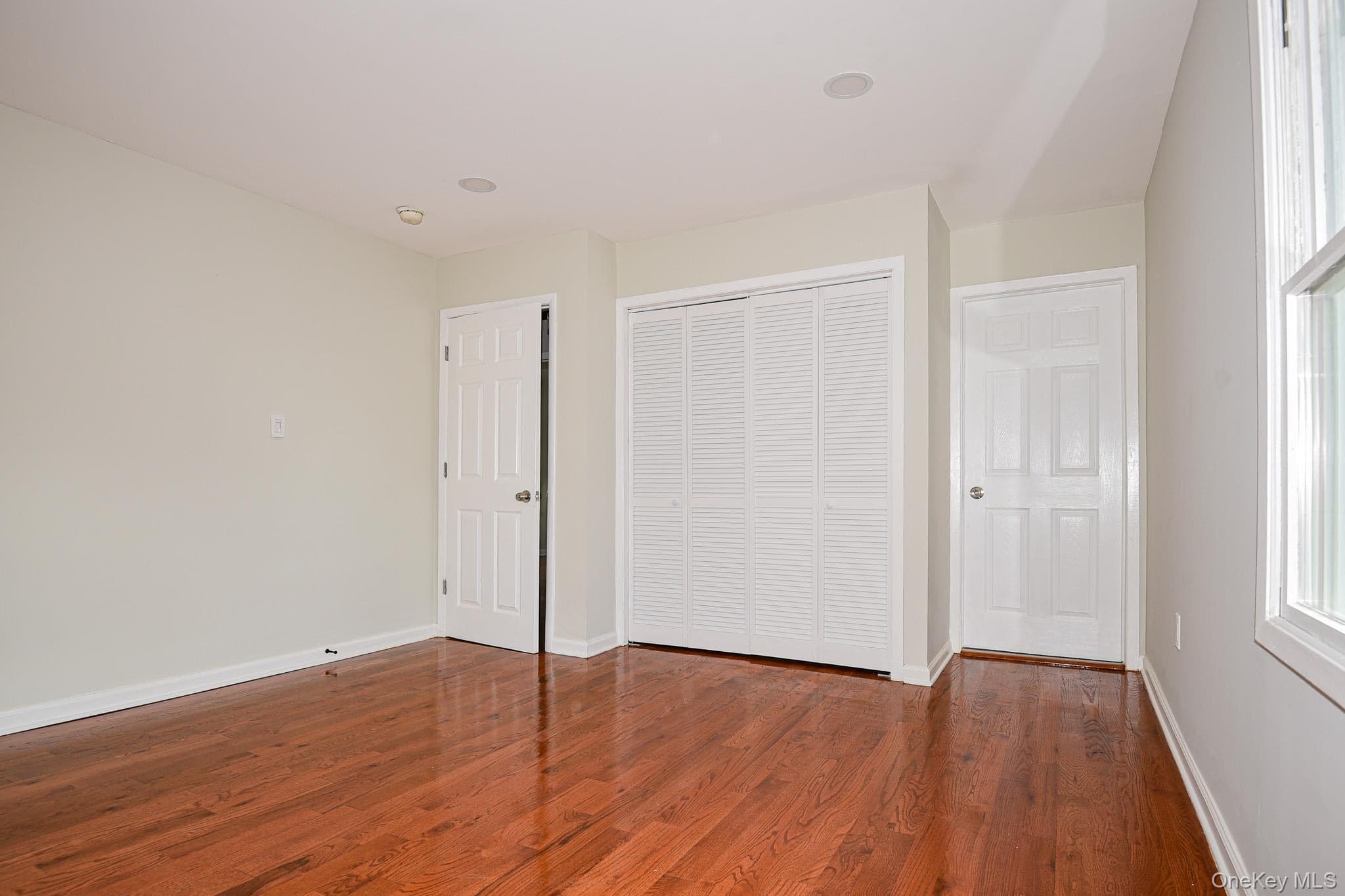 95 E Pulaski Road thumbnail 20
