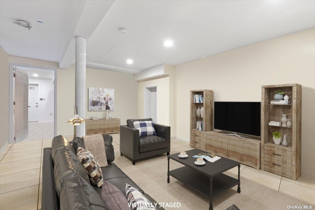 142-25 Latham Lane thumbnail 15