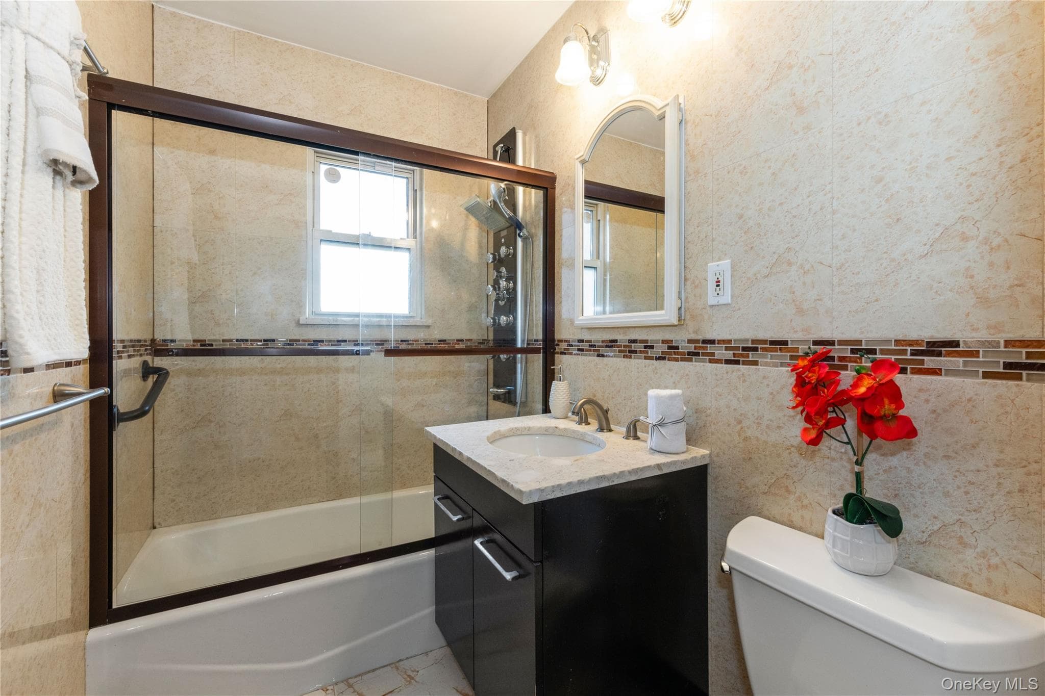 18407A 58th Avenue thumbnail 13