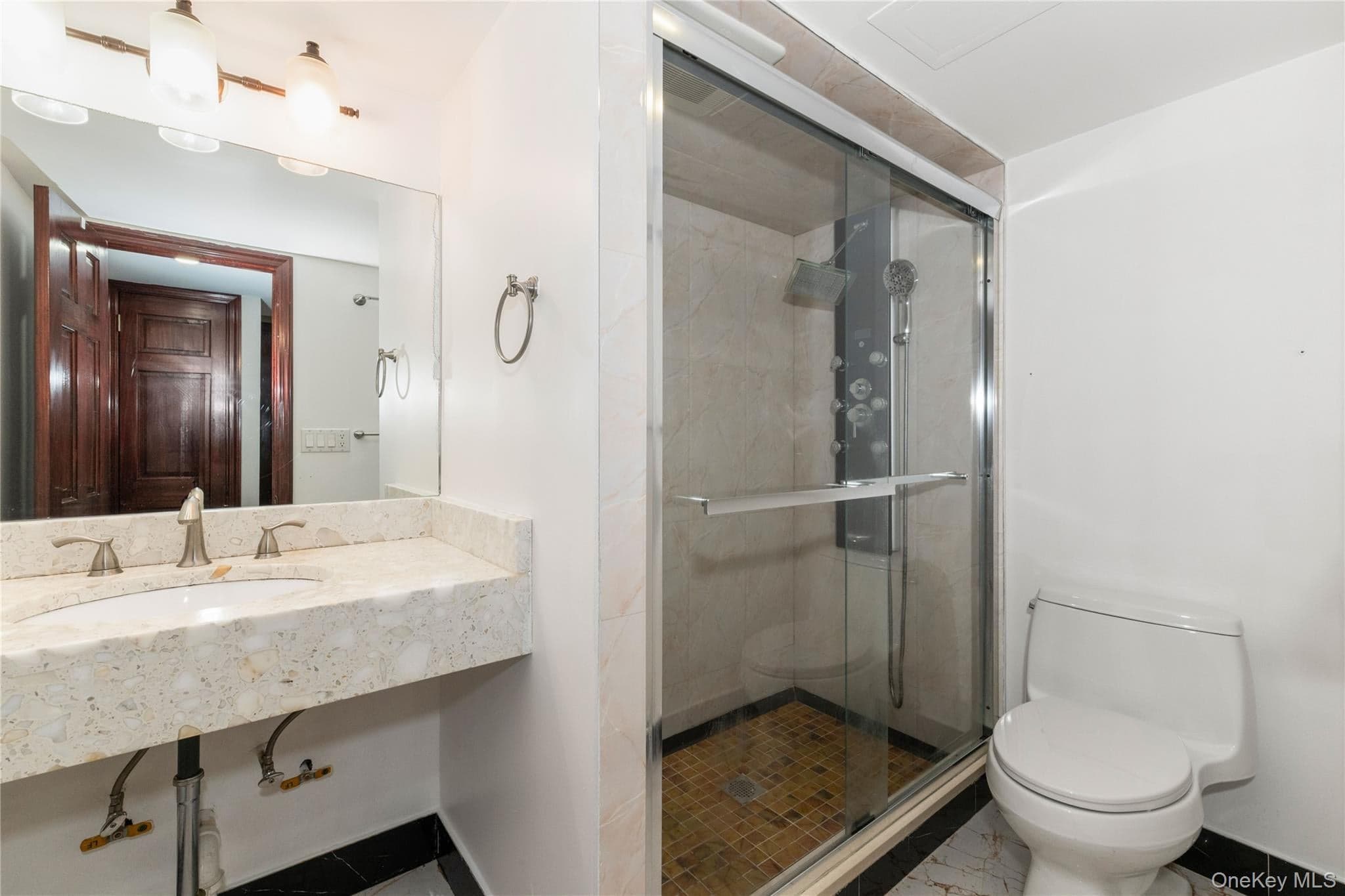 18407A 58th Avenue thumbnail 19