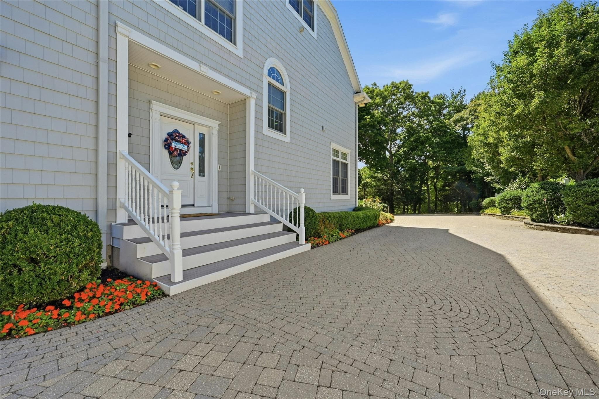 3 Crescent Drive thumbnail 40