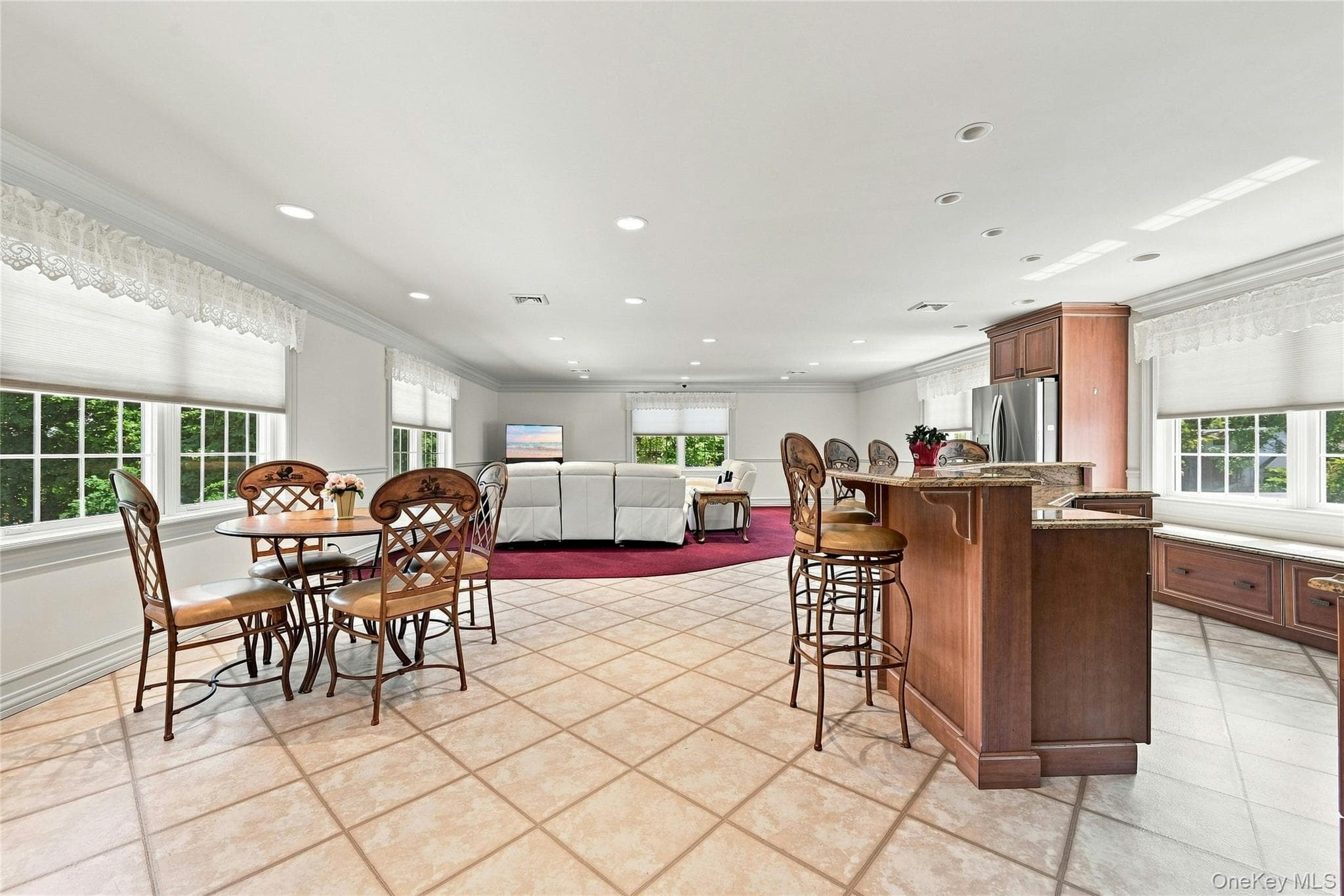3 Crescent Drive thumbnail 26