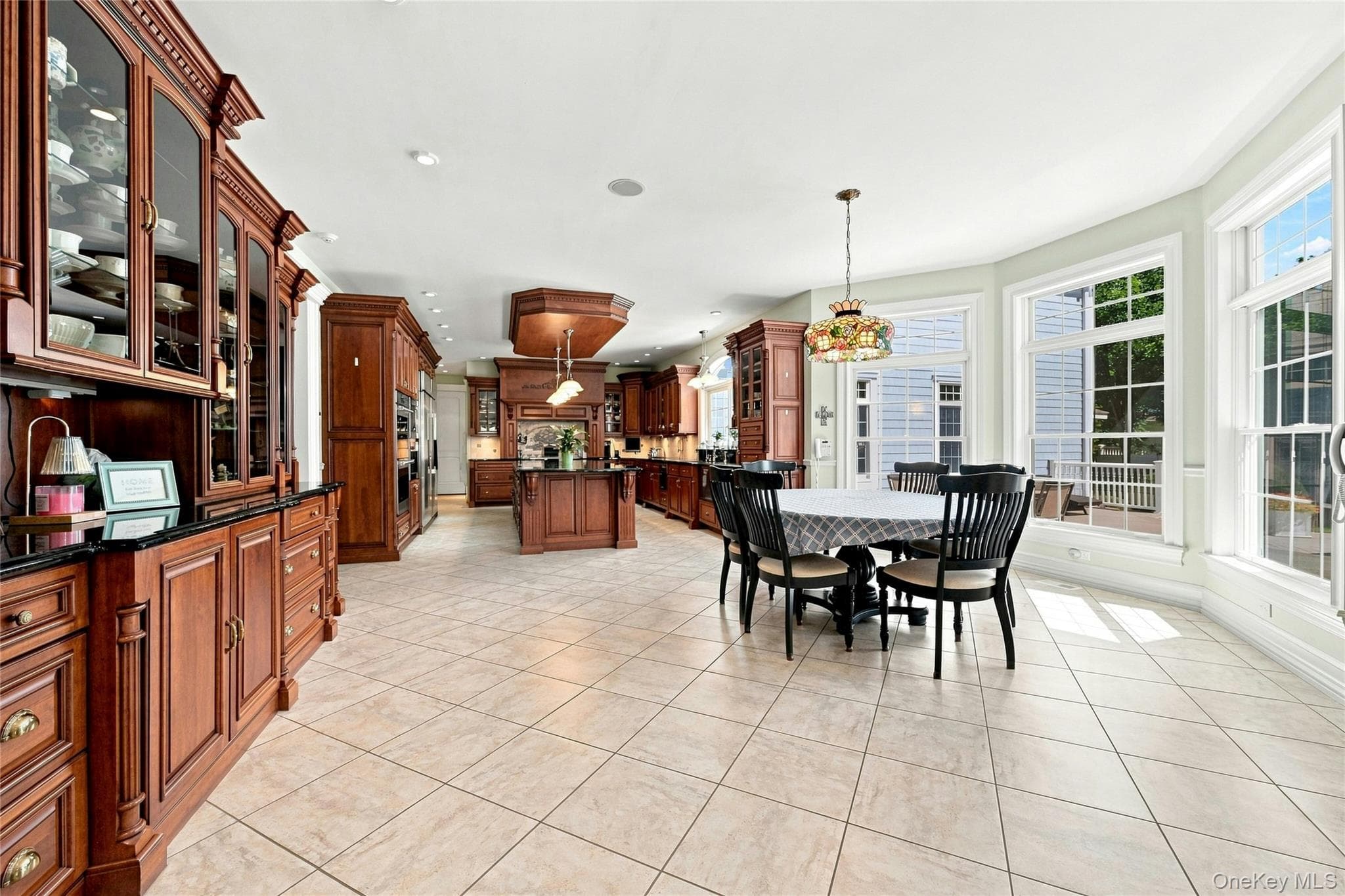 3 Crescent Drive thumbnail 9