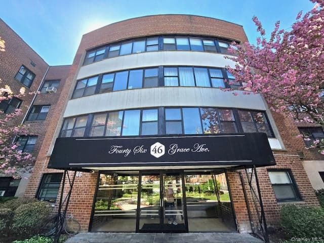 46 Grace Avenue Unit: 2J thumbnail 2