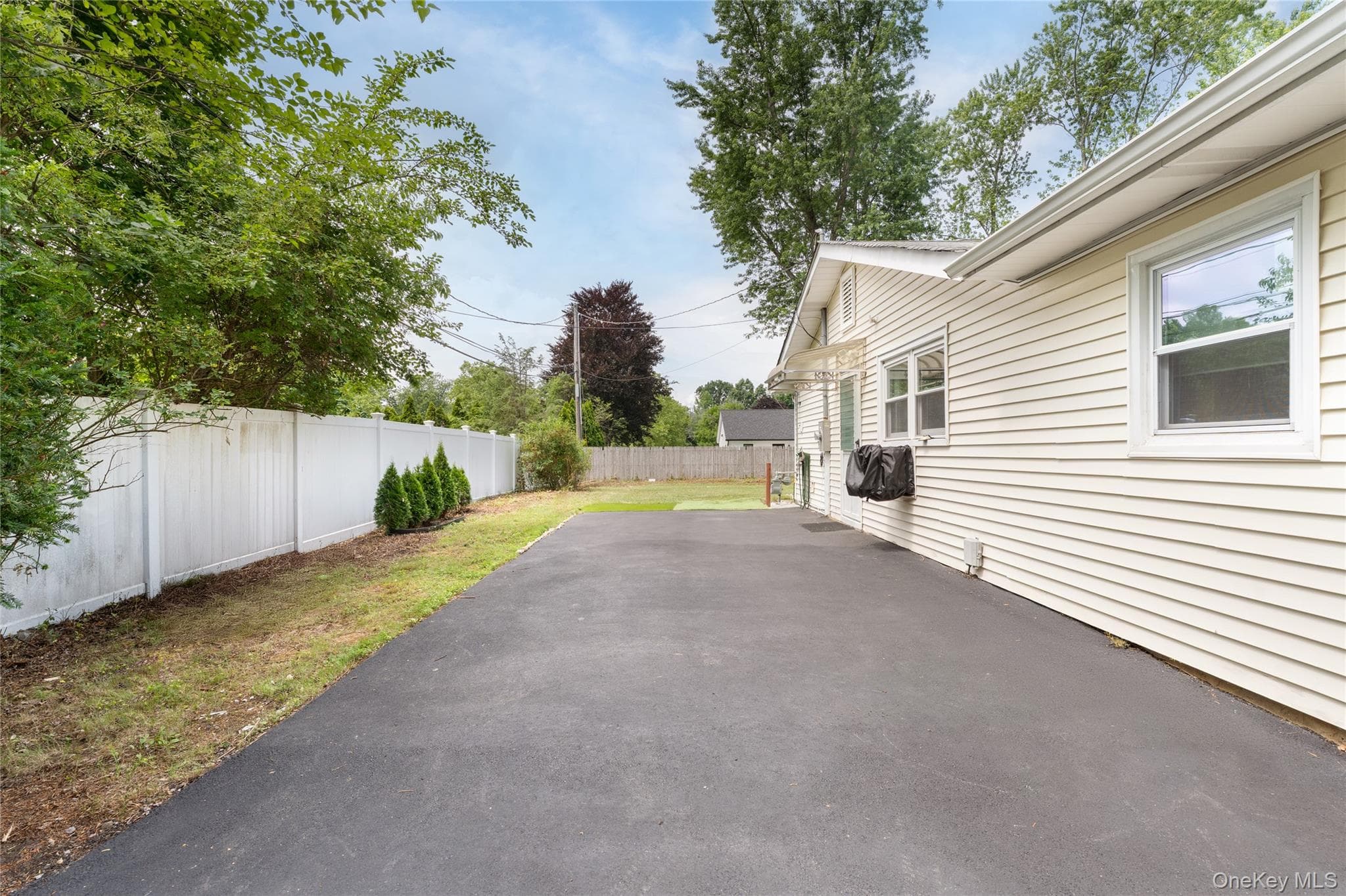1400 Stony Brook Road thumbnail 23