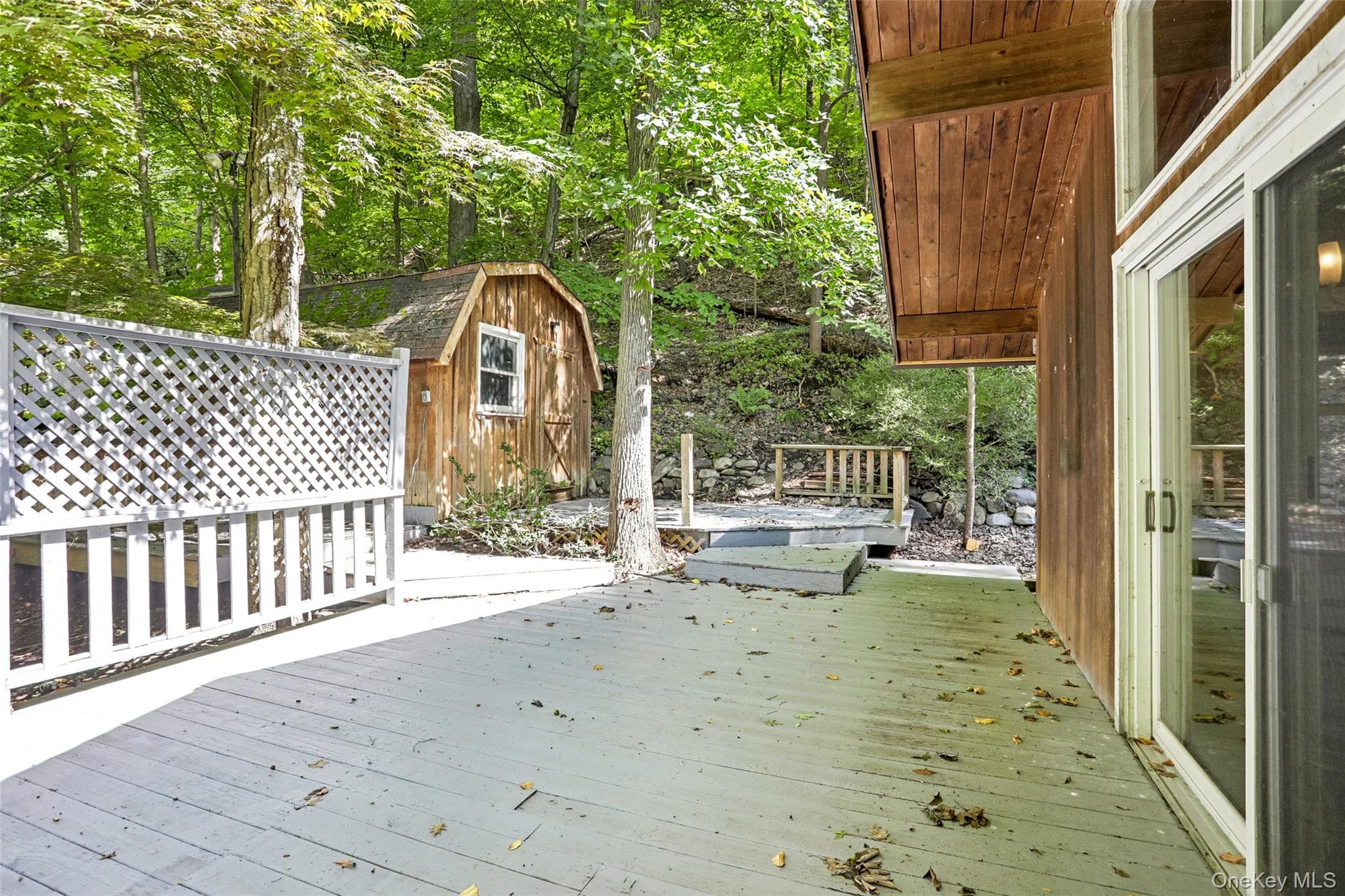 951 Haverstraw Road thumbnail 28