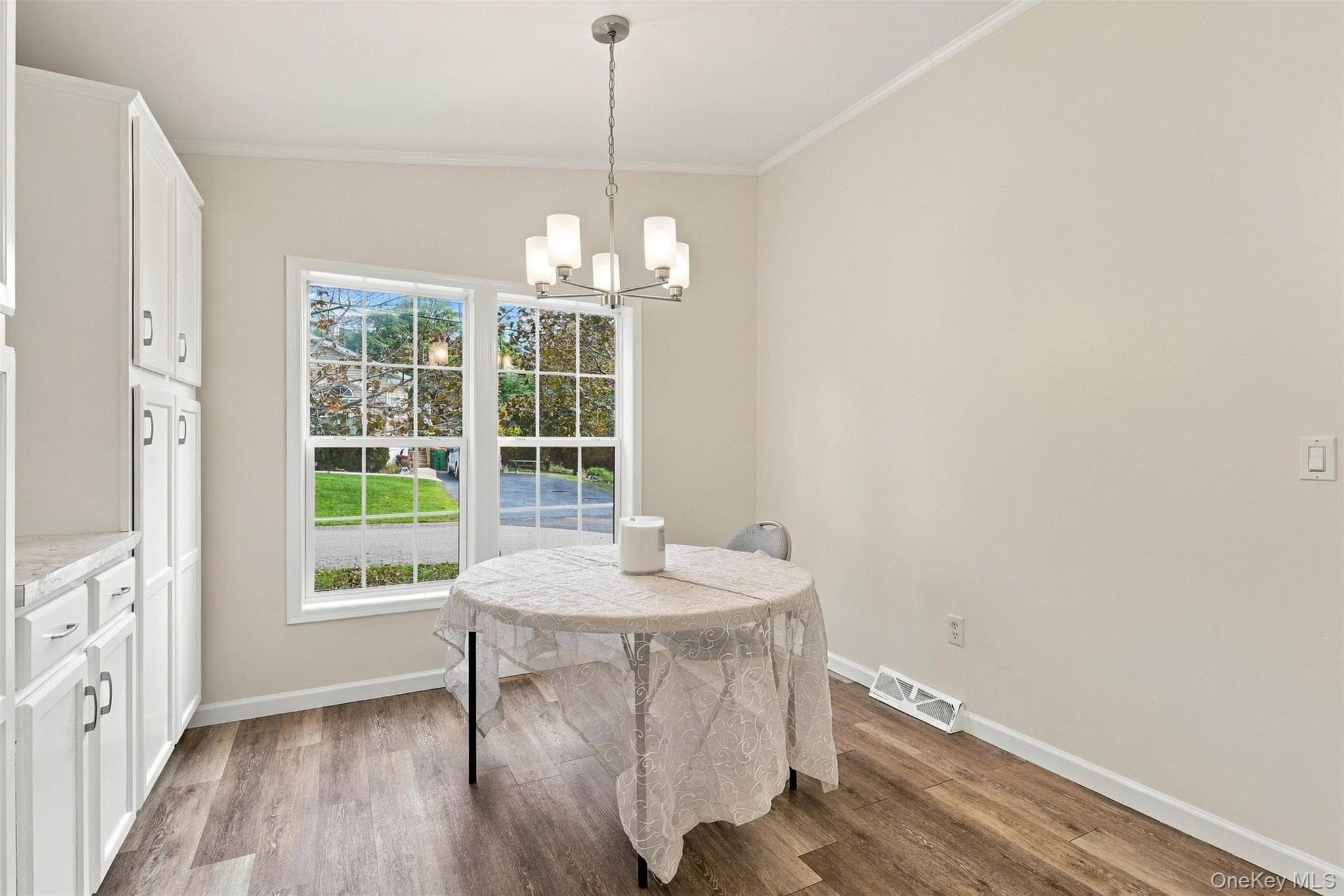 26 Bertha Boulevard Blvd thumbnail 16