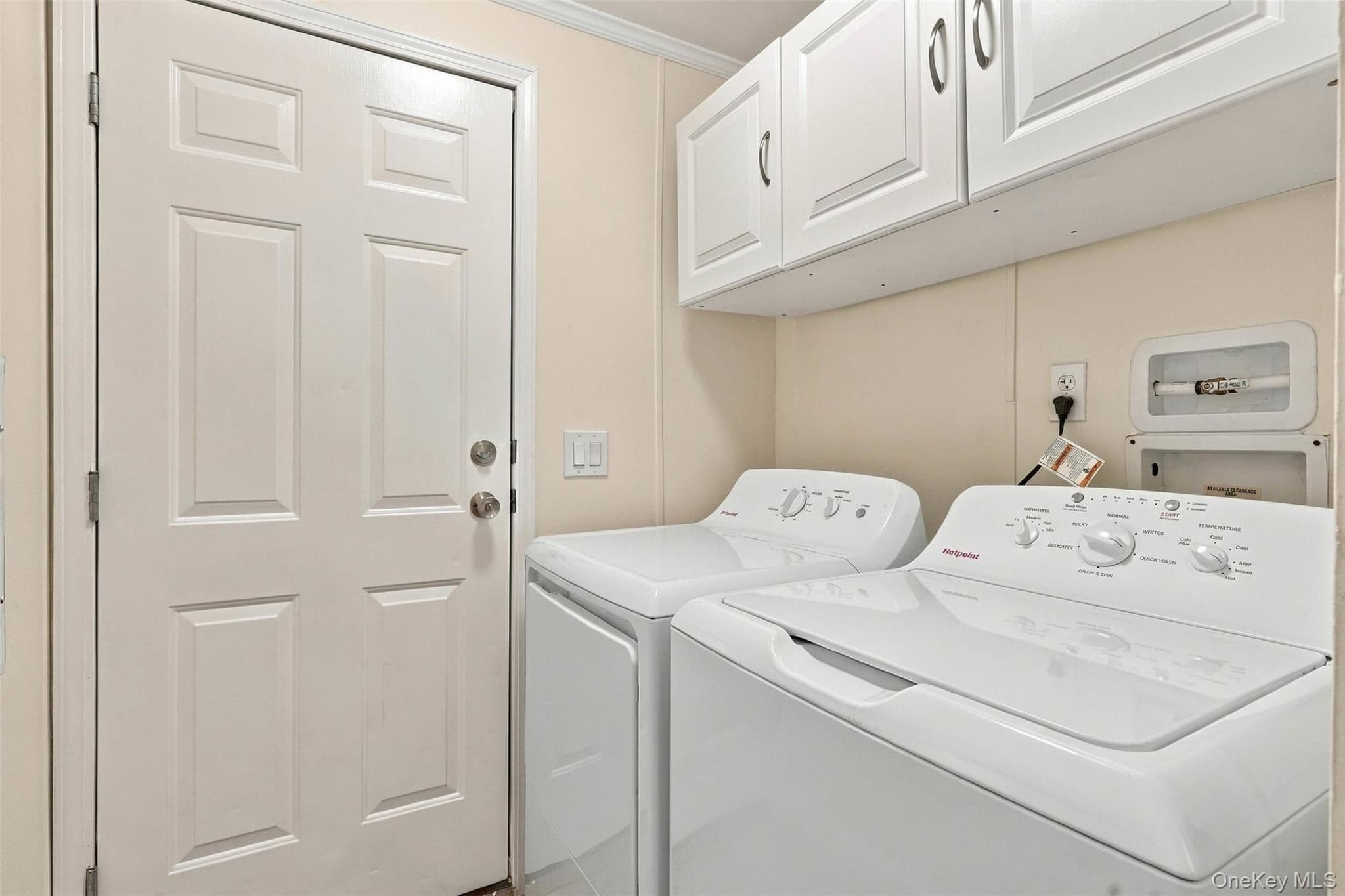 26 Bertha Boulevard Blvd thumbnail 24