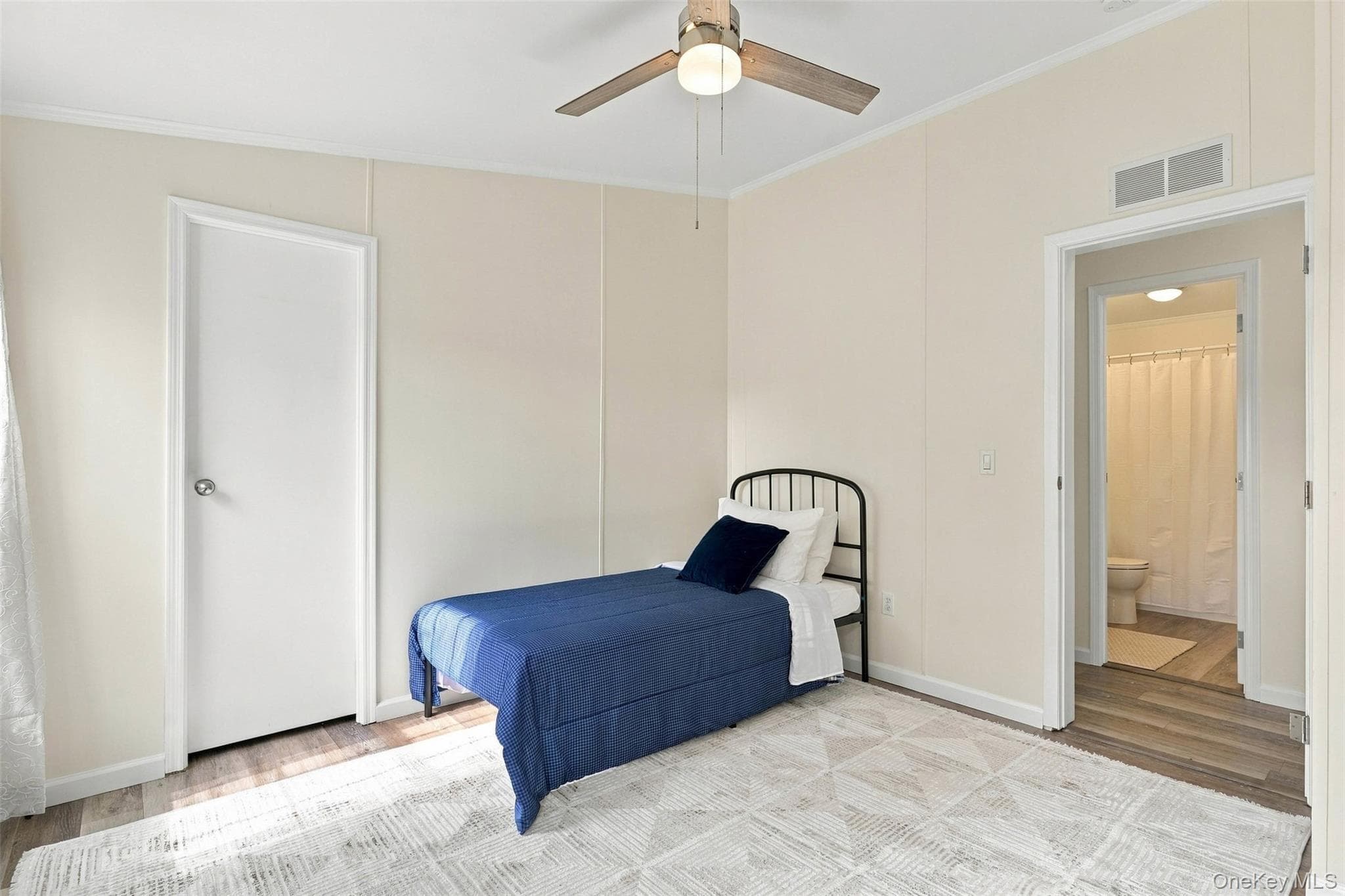 26 Bertha Boulevard Blvd thumbnail 21