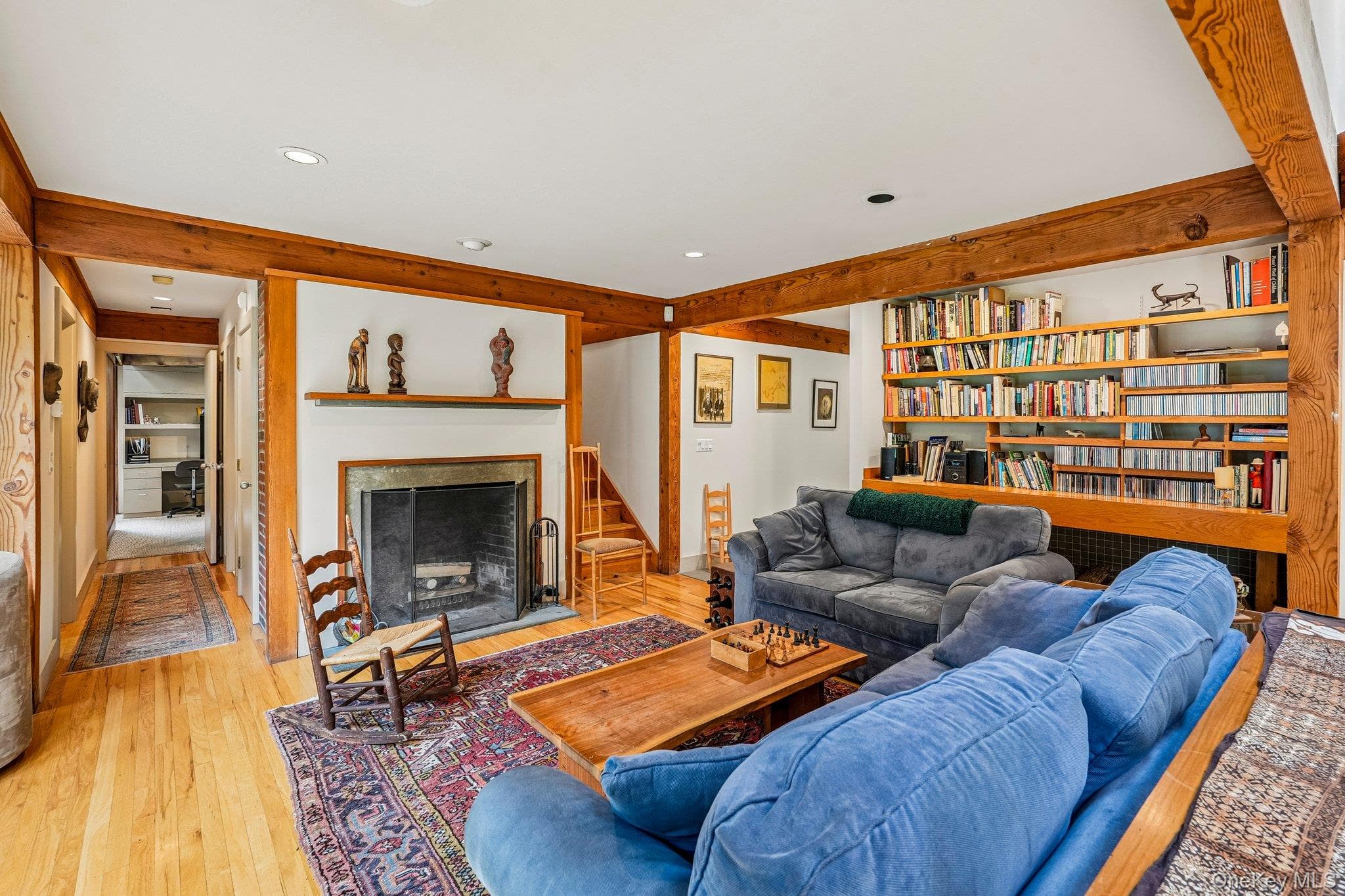 65 Colonial Avenue thumbnail 4