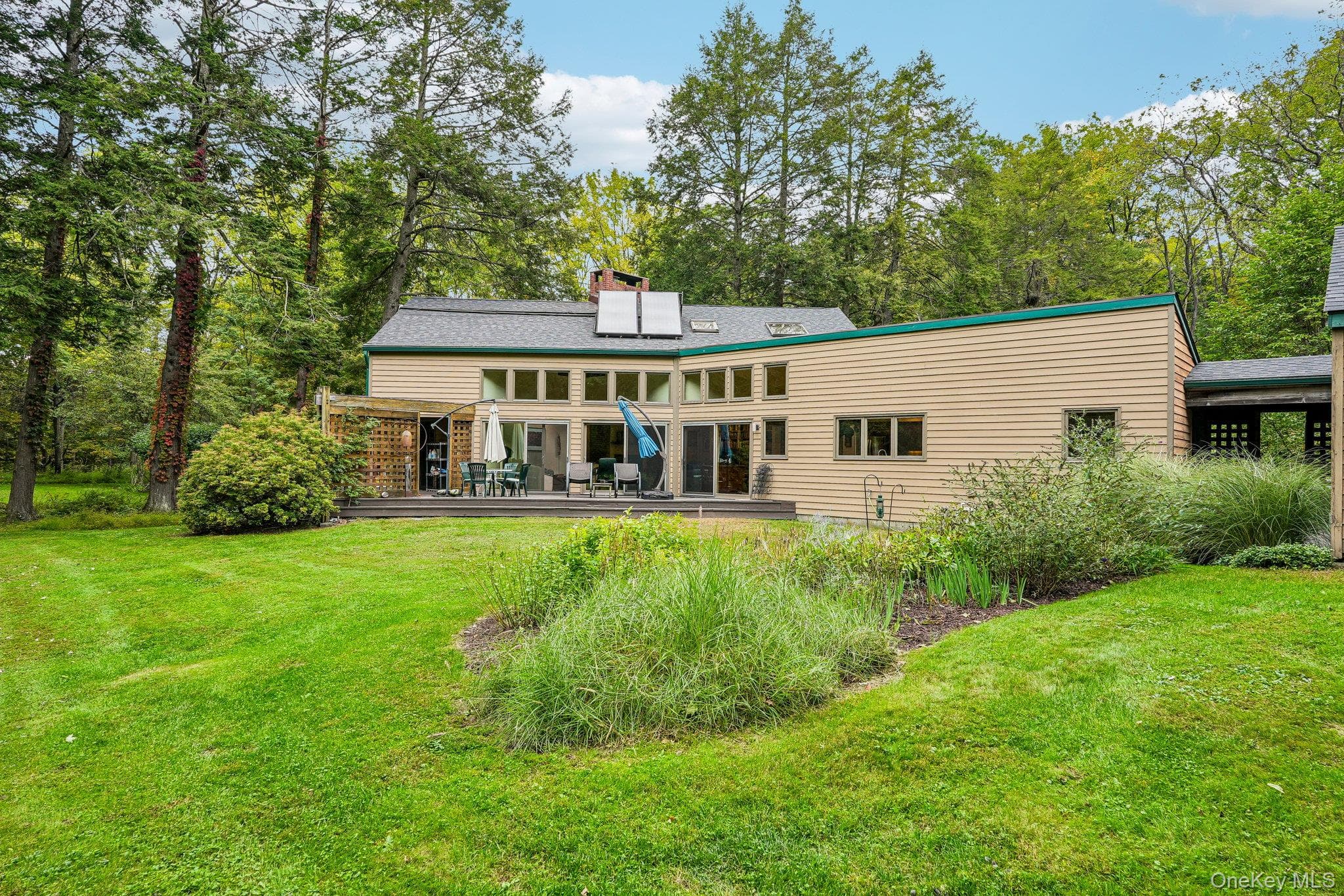 65 Colonial Avenue thumbnail 29