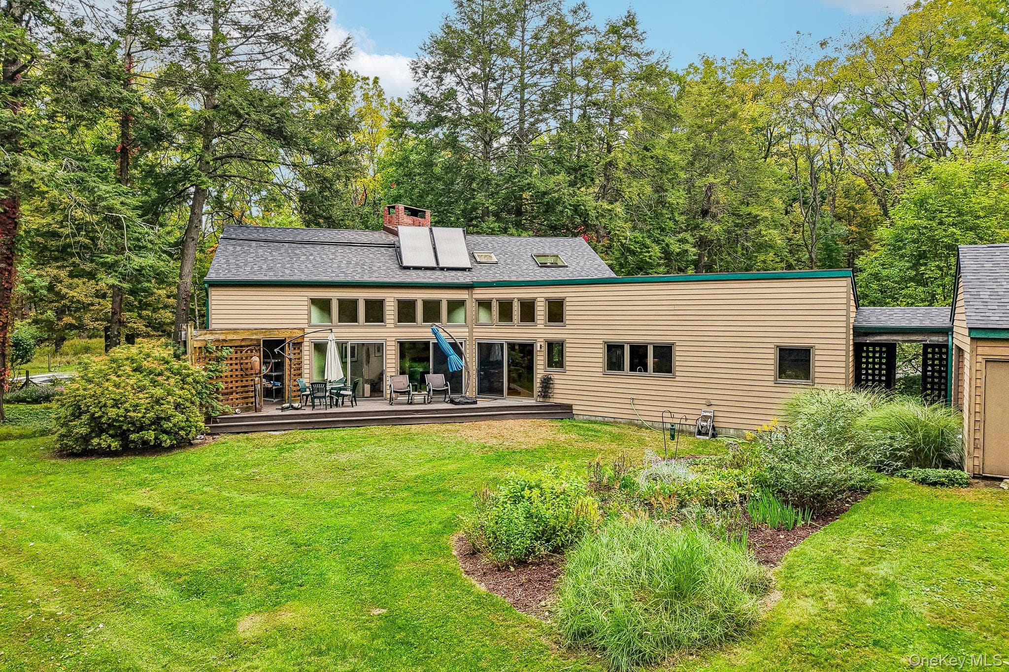 65 Colonial Avenue thumbnail 30