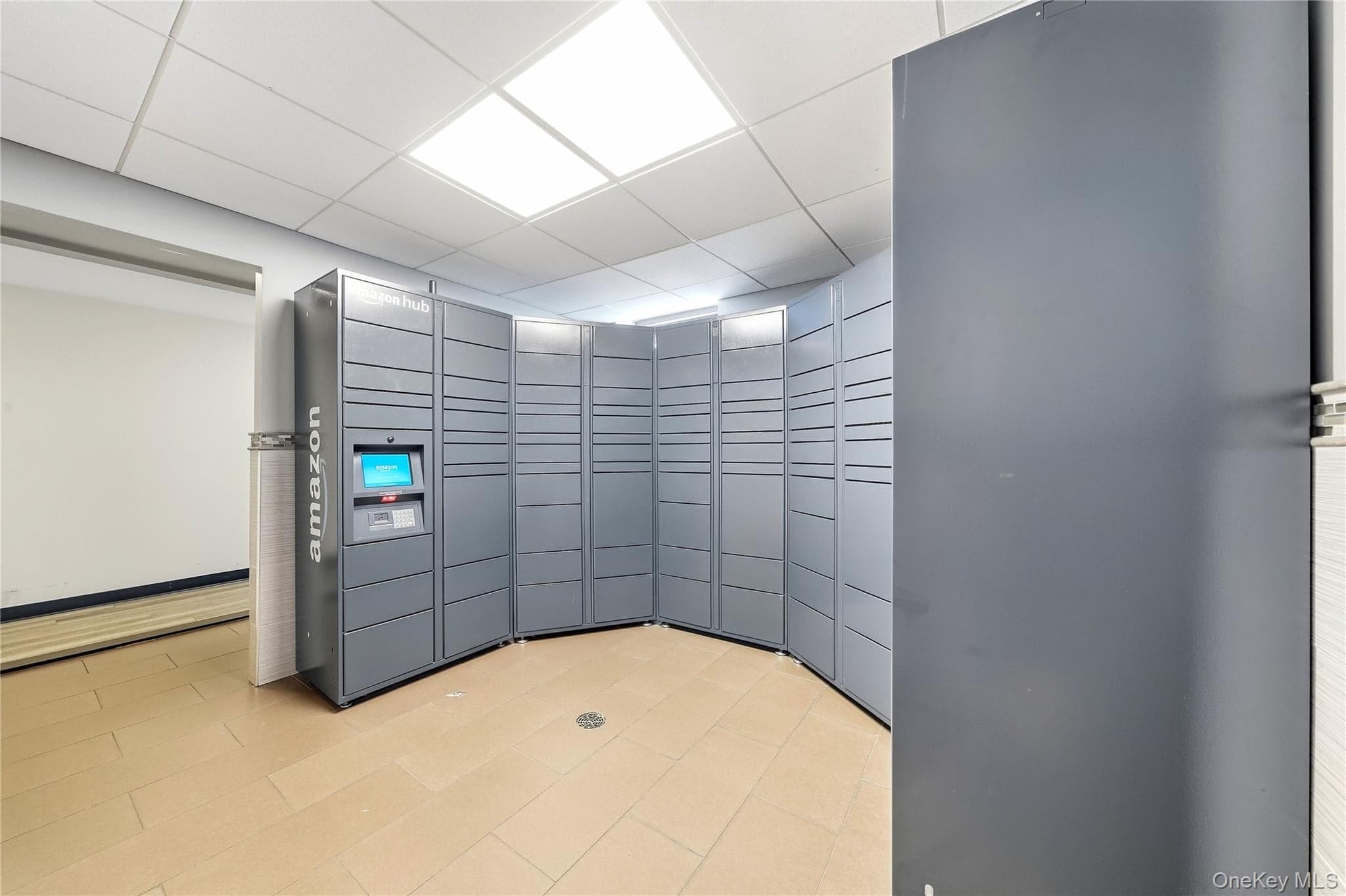 100 W Broadway Unit: #6Q thumbnail 23