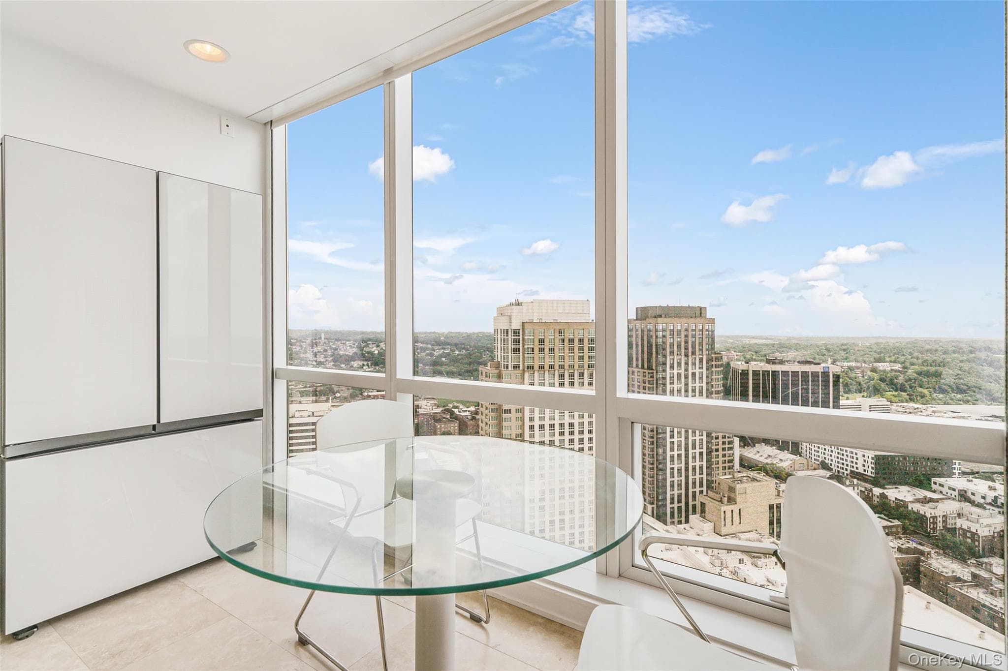 1 Renaissance Square Unit: 37B thumbnail 13