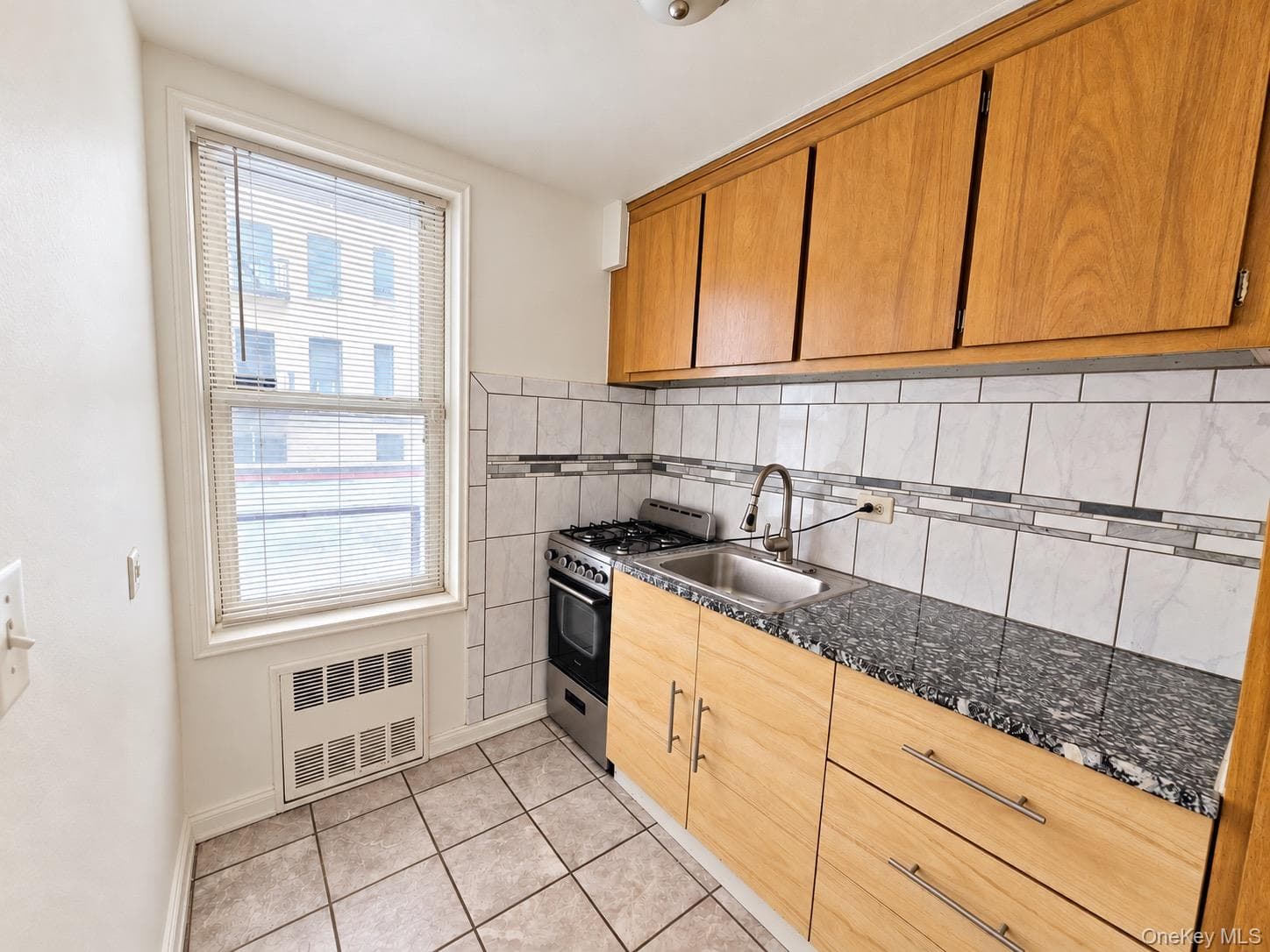 1332 Metropolitan Avenue Unit: 2A thumbnail 10