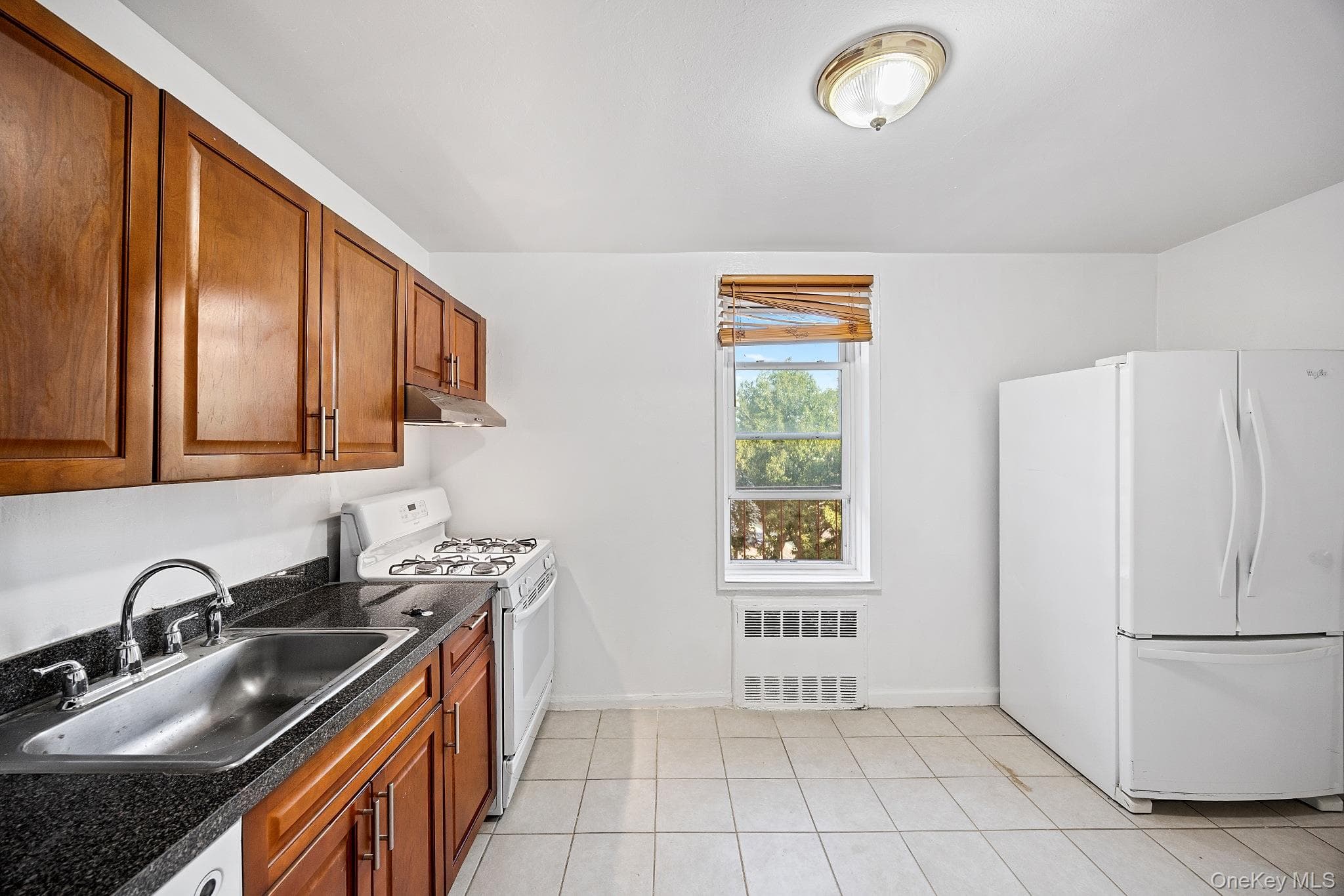 63-11 Queens Boulevard Unit: D3 thumbnail 6