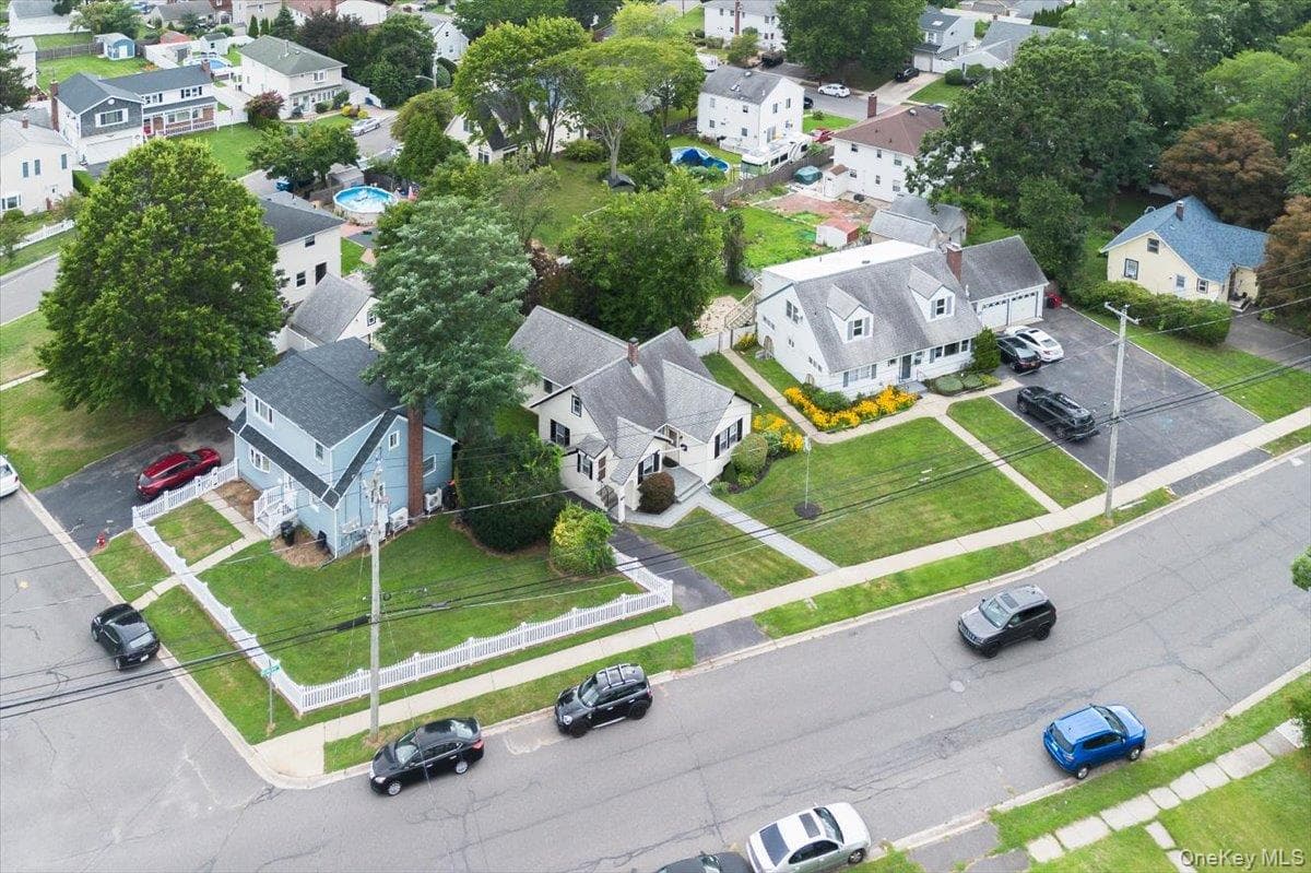 510 Secatogue Avenue thumbnail 22