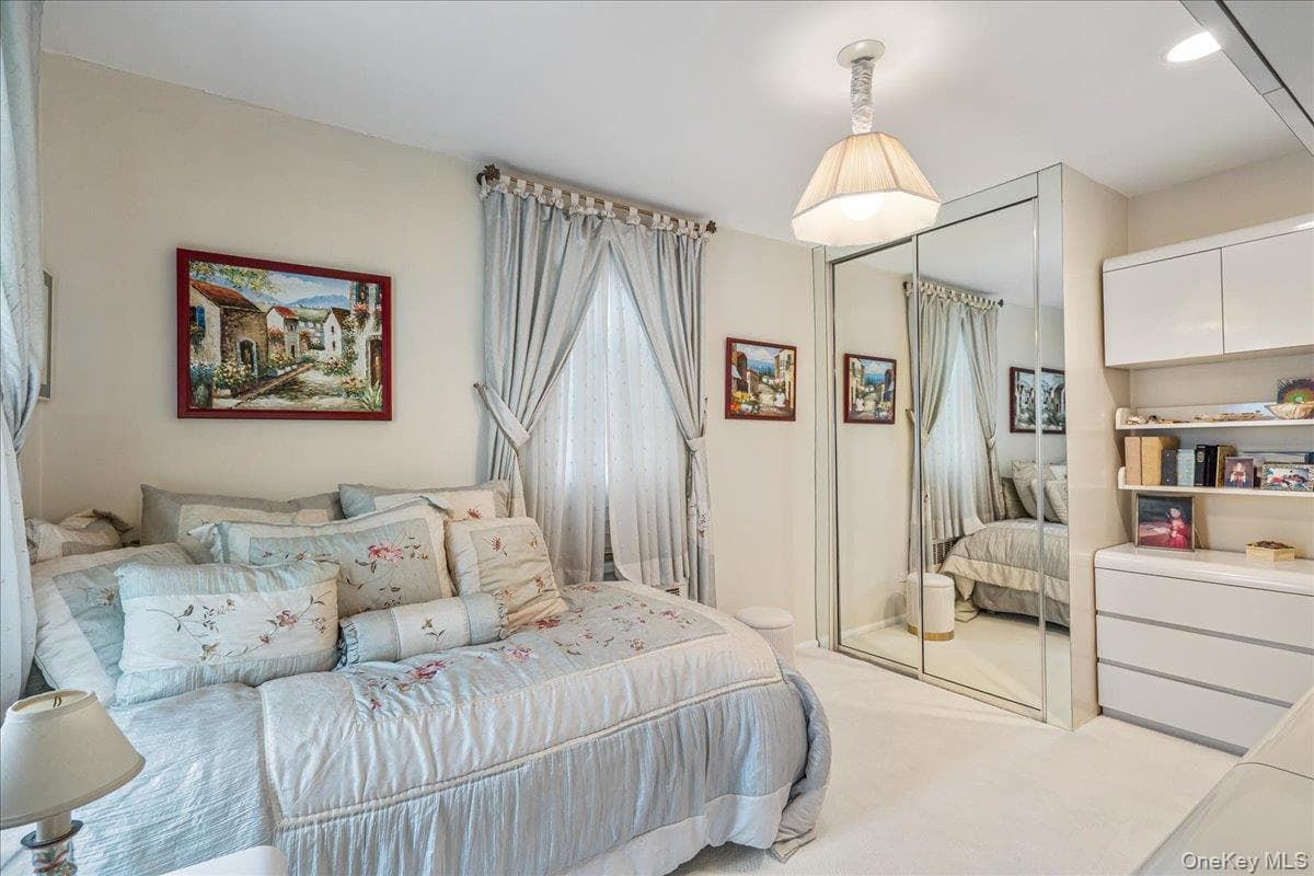 23-45 Bell Boulevard Unit: 1H thumbnail 9