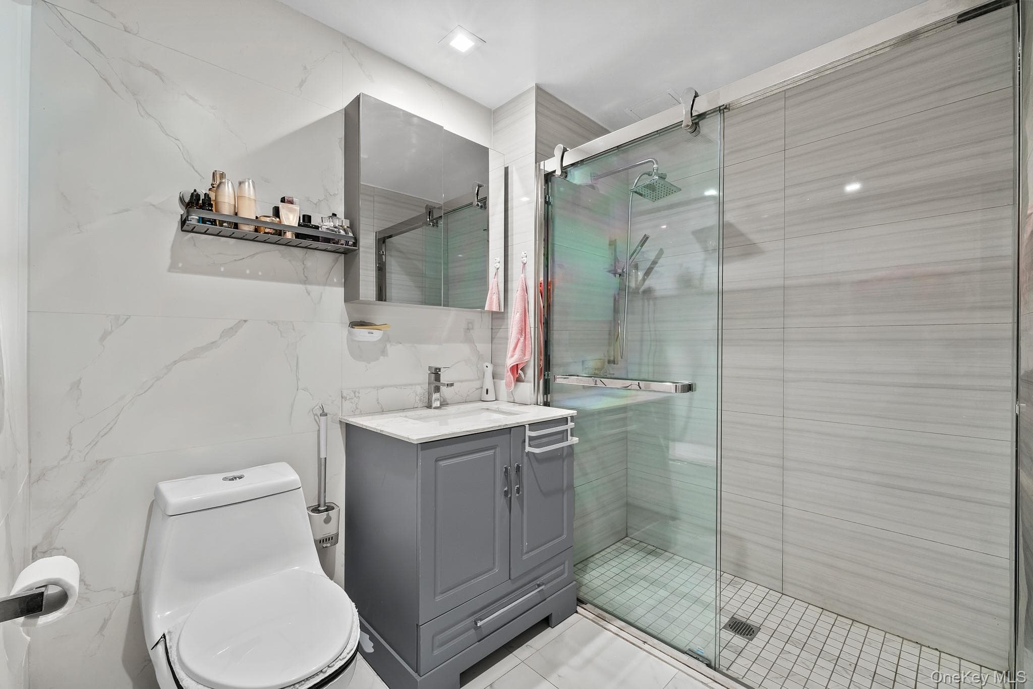 4162 Bowne Street Unit: 5A thumbnail 13