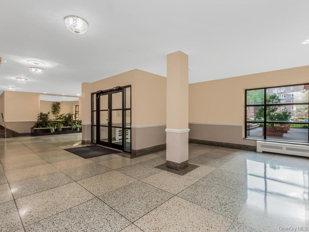 480 Riverdale Avenue Unit: 6H thumbnail 14