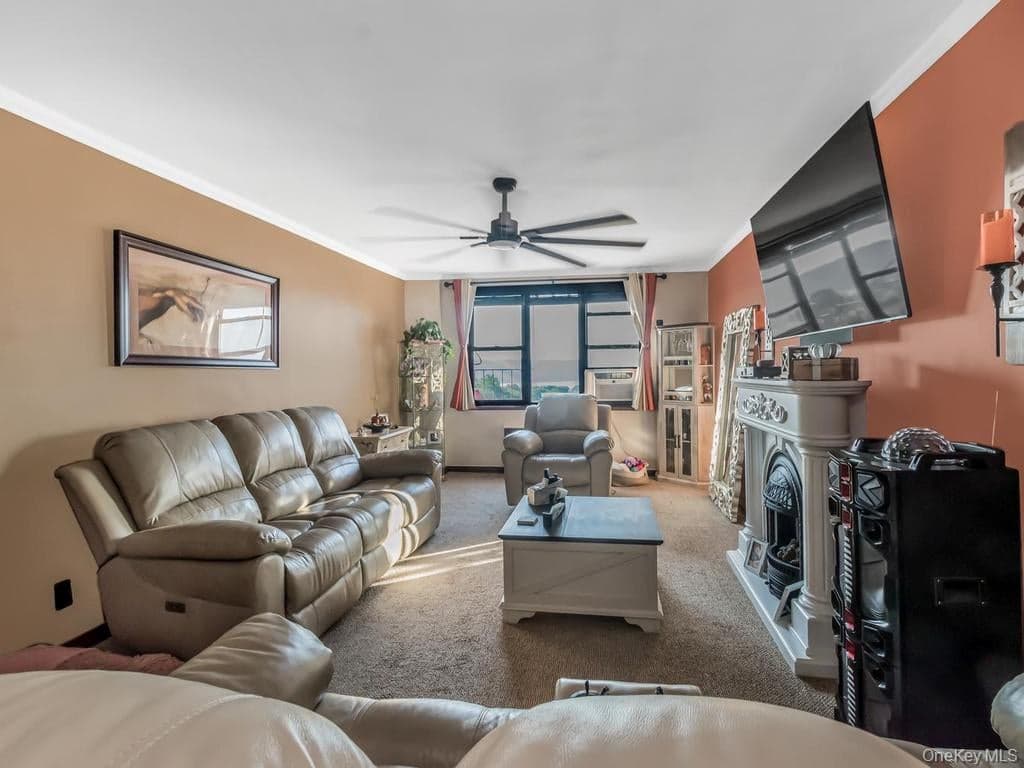 480 Riverdale Avenue Unit: 6H thumbnail 2