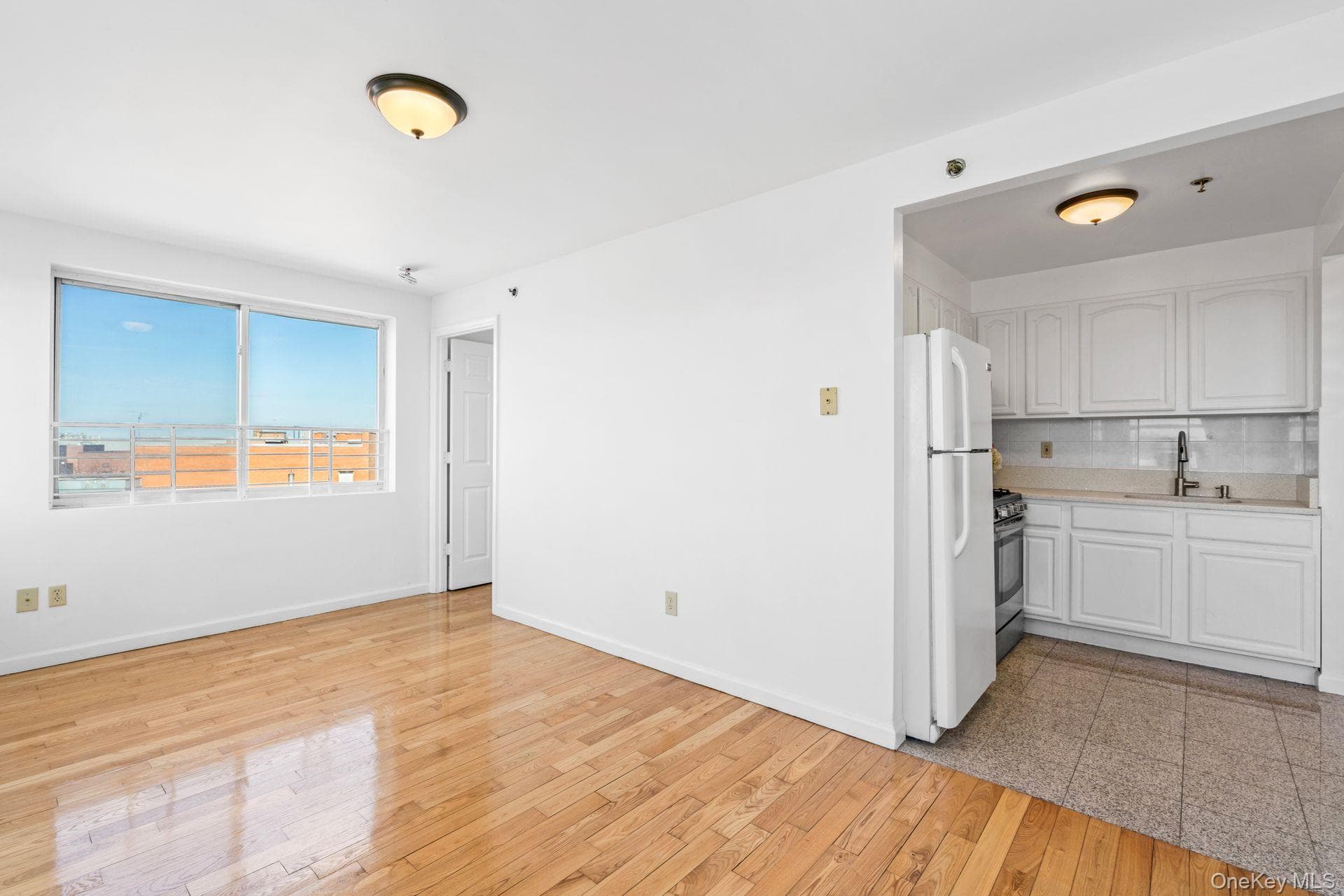 13616 31st Road Unit: 8B thumbnail 6