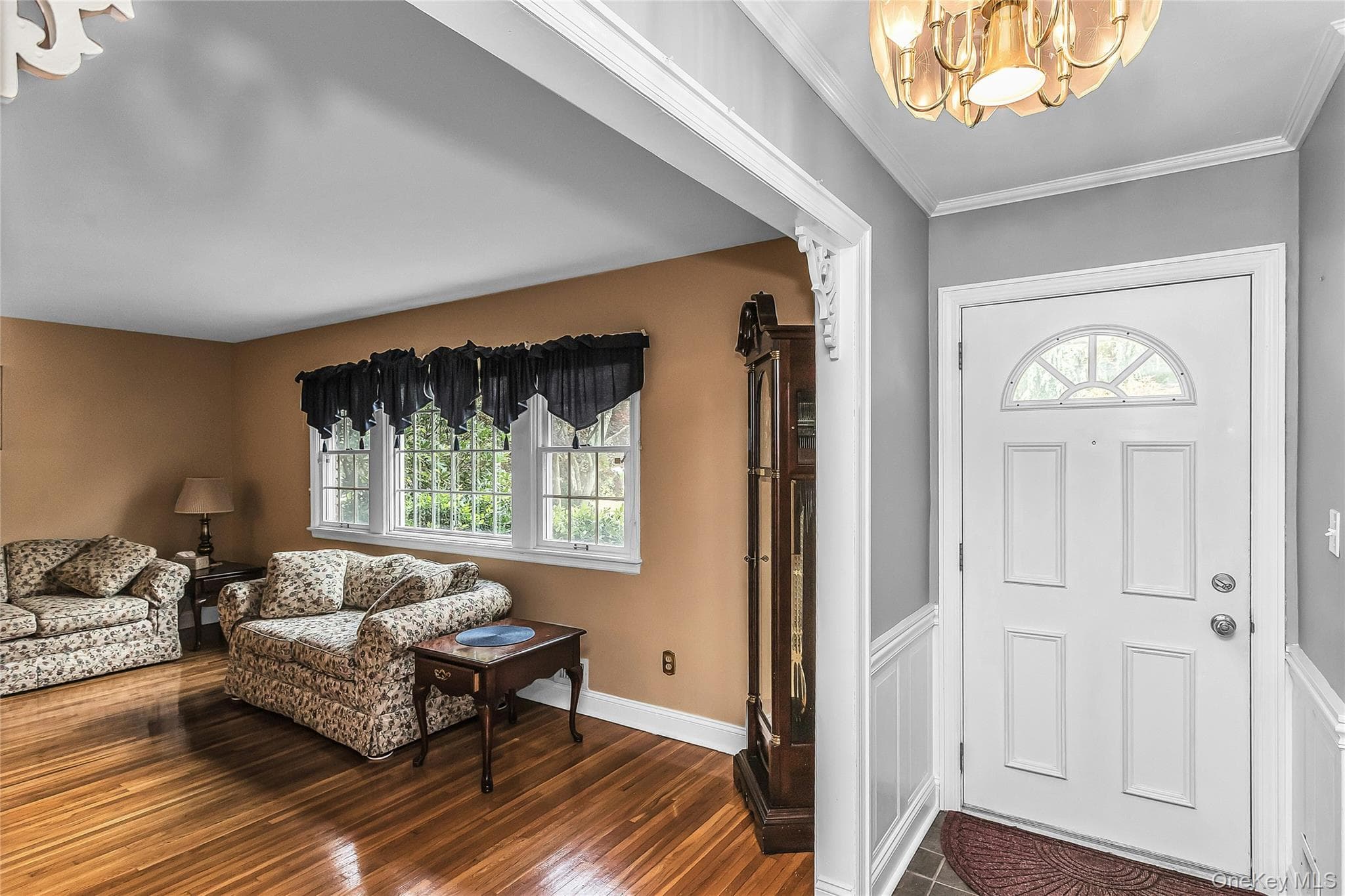 8 Lenmore Drive thumbnail 5