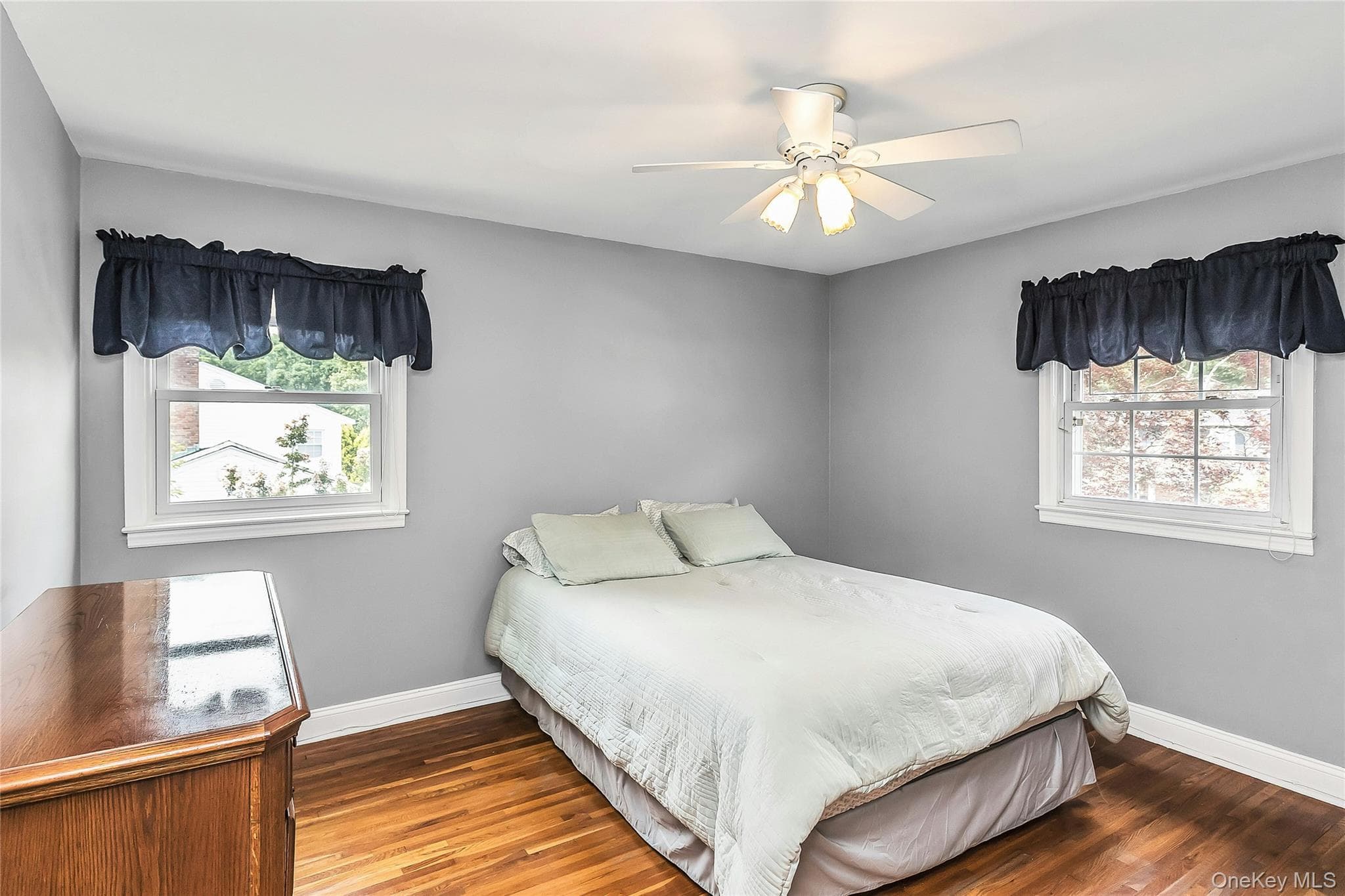 8 Lenmore Drive thumbnail 22