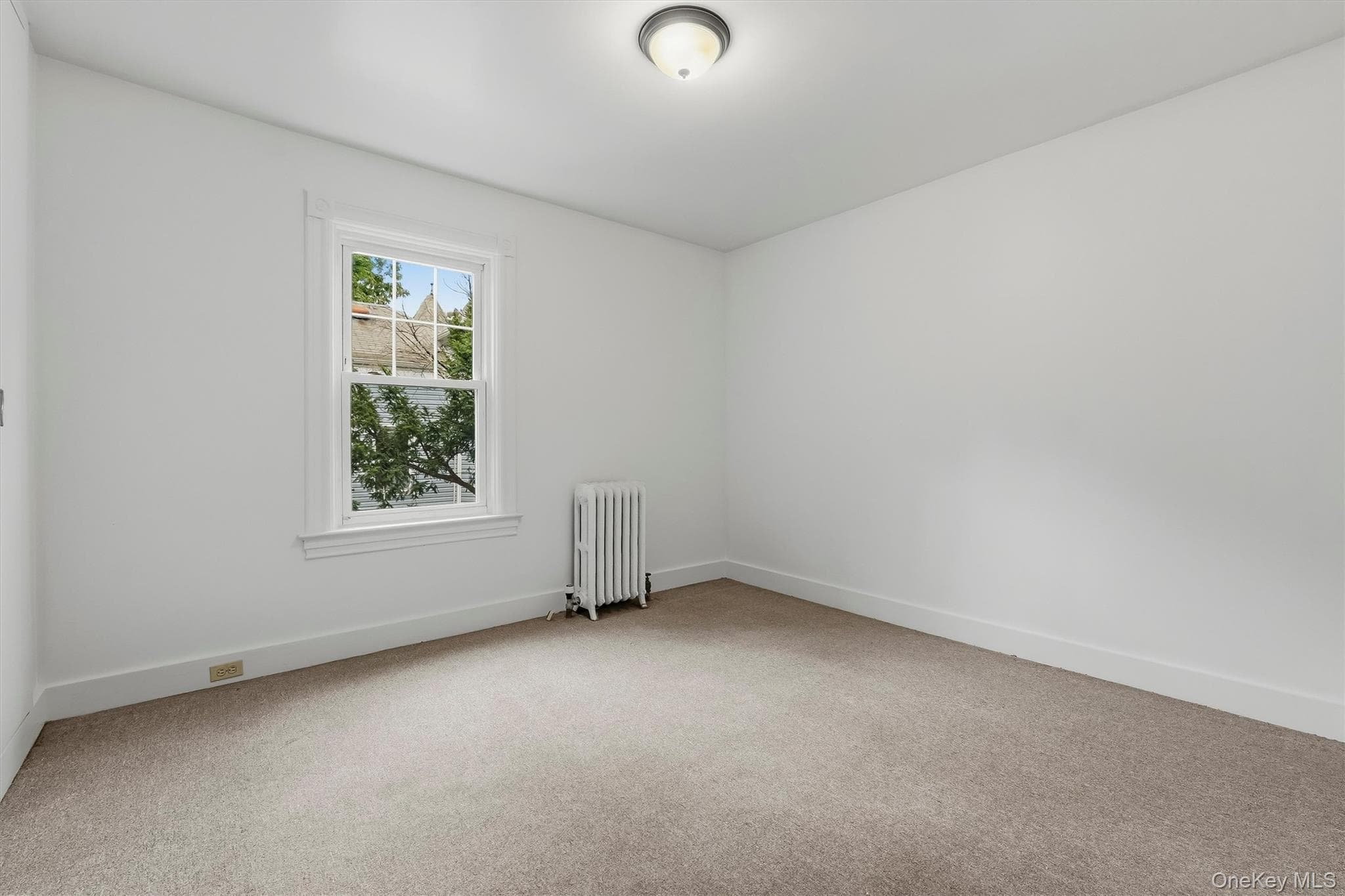 9 Desmond Avenue thumbnail 16