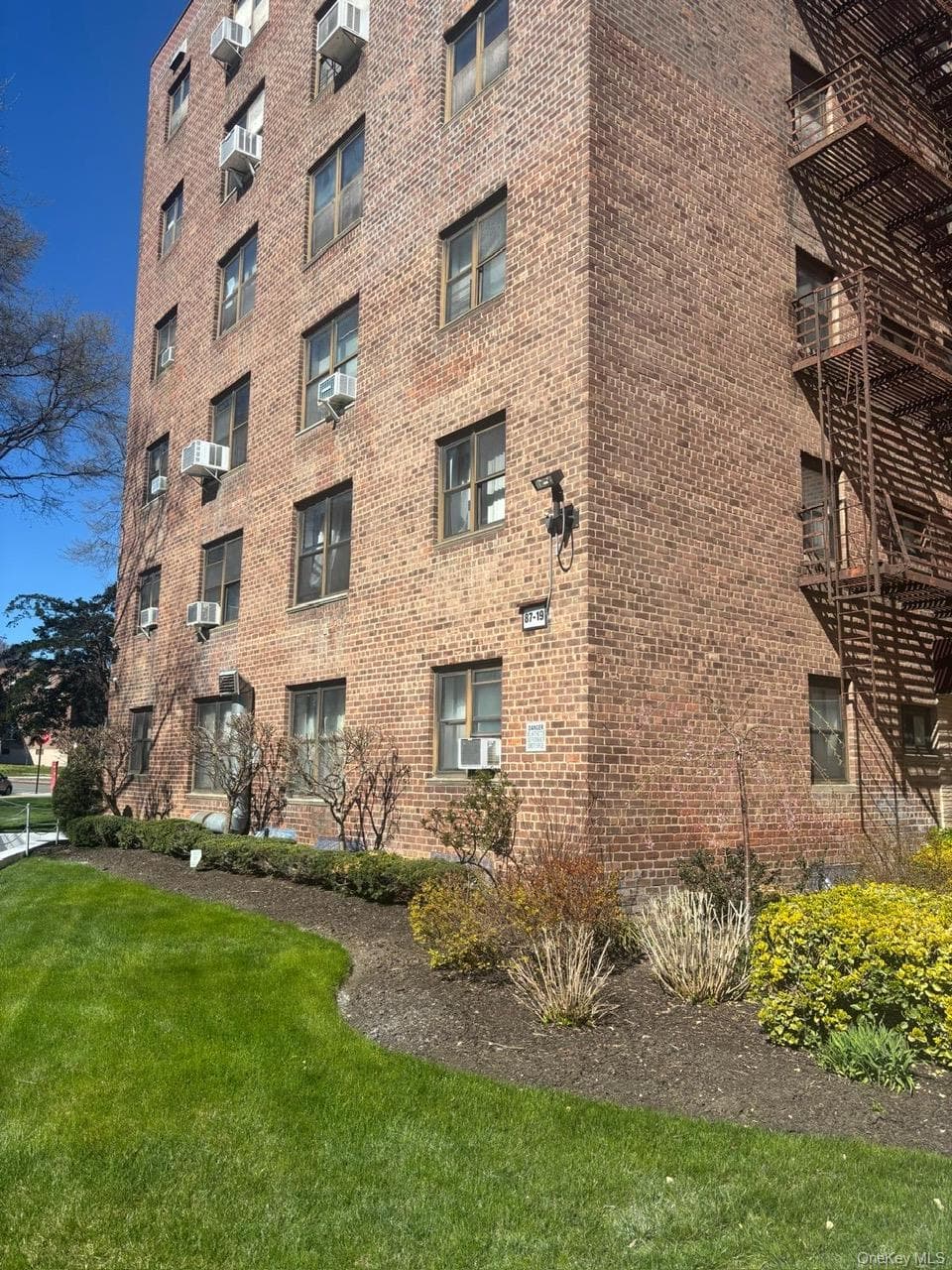 87-19 204th Street Unit: A68 thumbnail 23