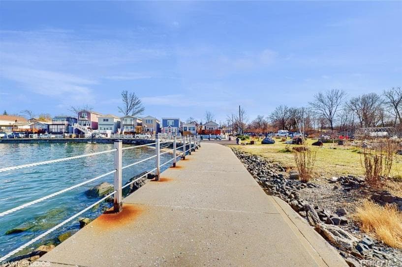 D132 Edgewater Unit: D thumbnail 13