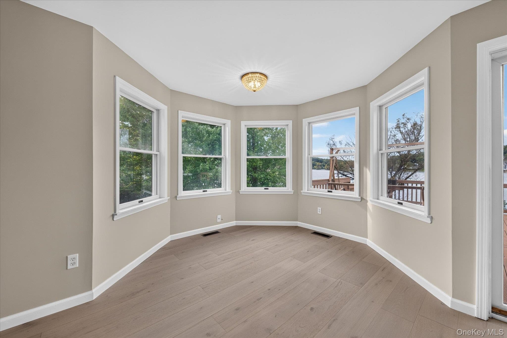 50 Waterview Terrace thumbnail 13