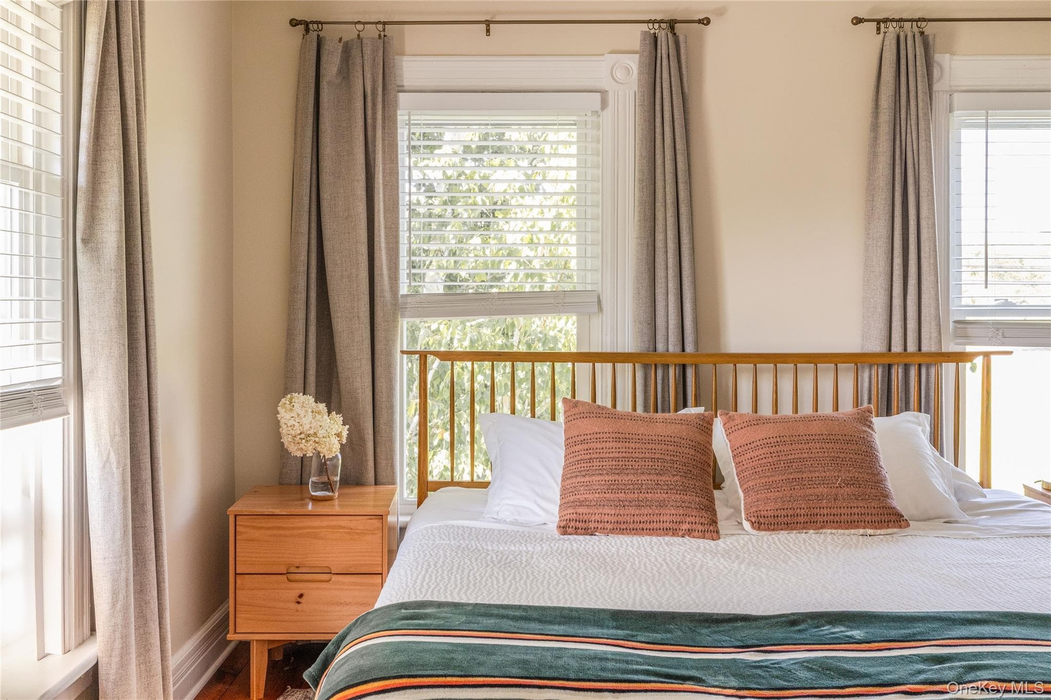 725 Route 66 thumbnail 32