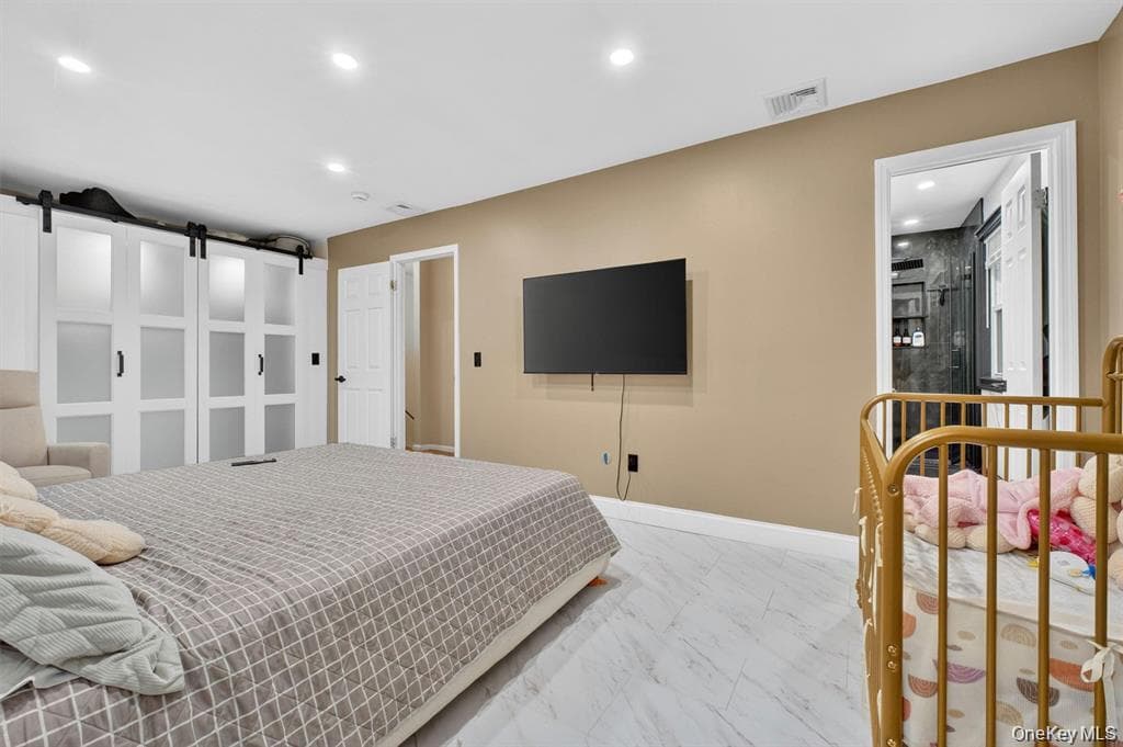 1 Merrywood Road thumbnail 23
