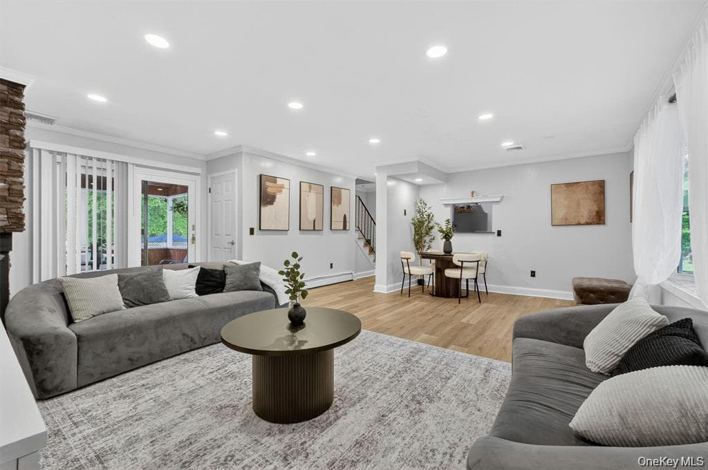 1 Merrywood Road thumbnail 14