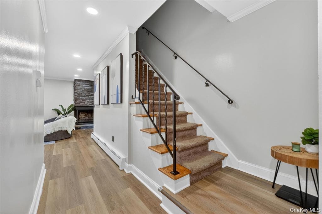 1 Merrywood Road thumbnail 11