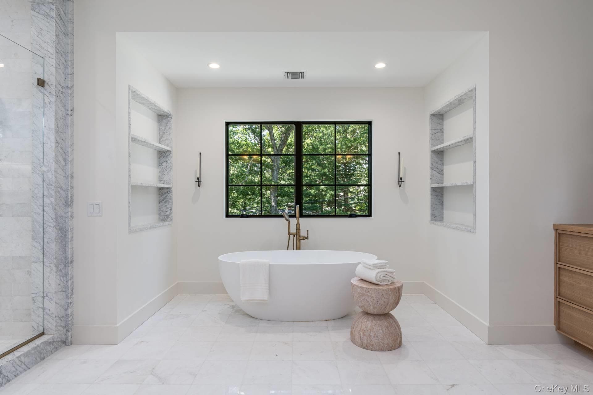 169 N Ferry Road thumbnail 23