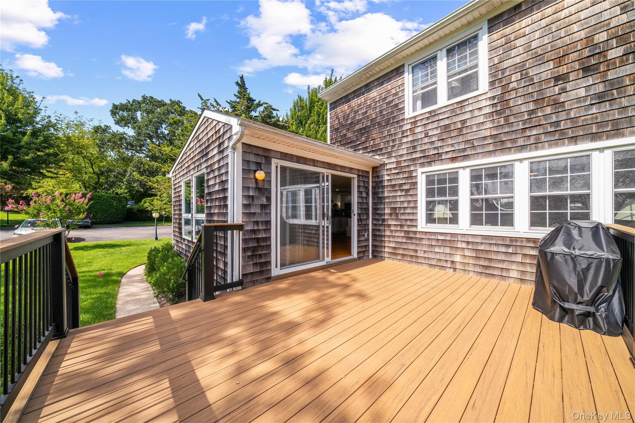 70 Middle Pond Road Unit: 22 thumbnail 24