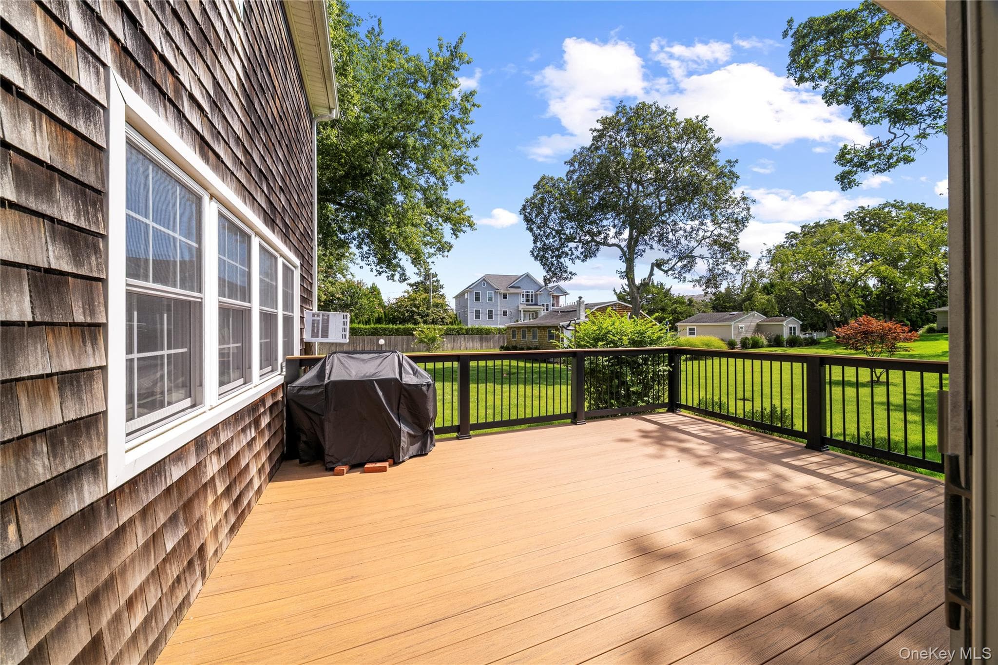 70 Middle Pond Road Unit: 22 thumbnail 23