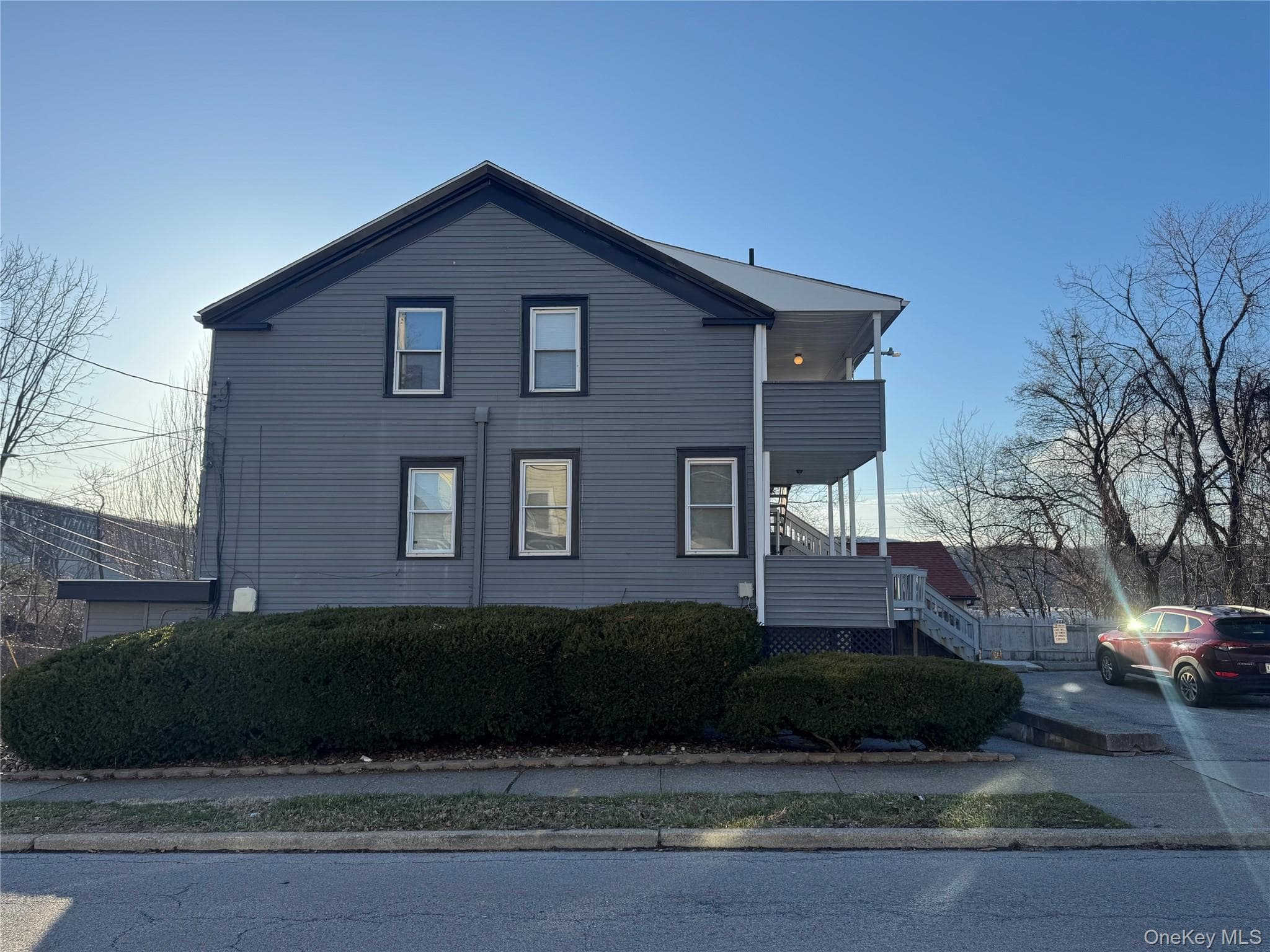 34 Hoffman Street thumbnail 2