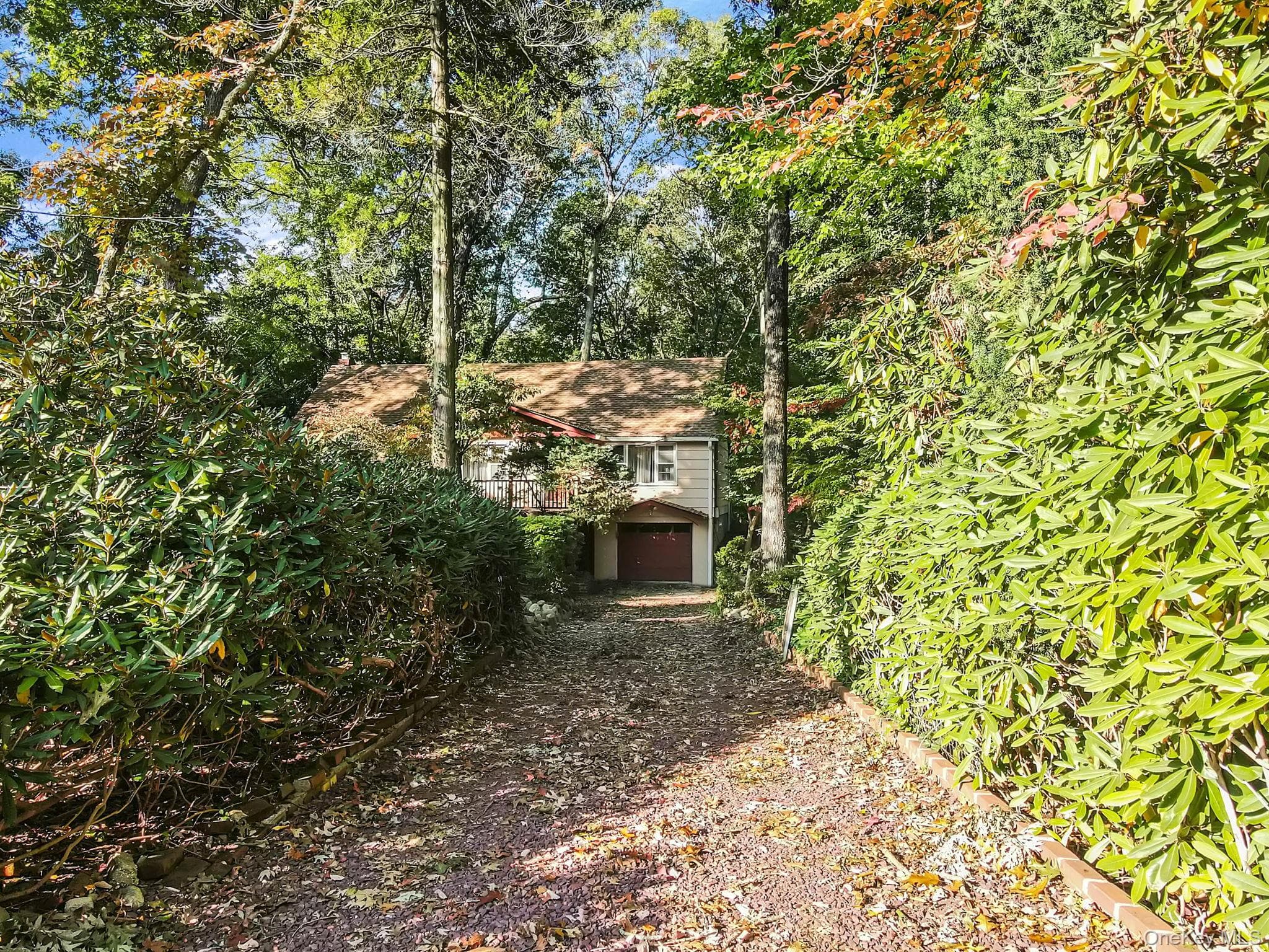 5 Everest Court photo 1