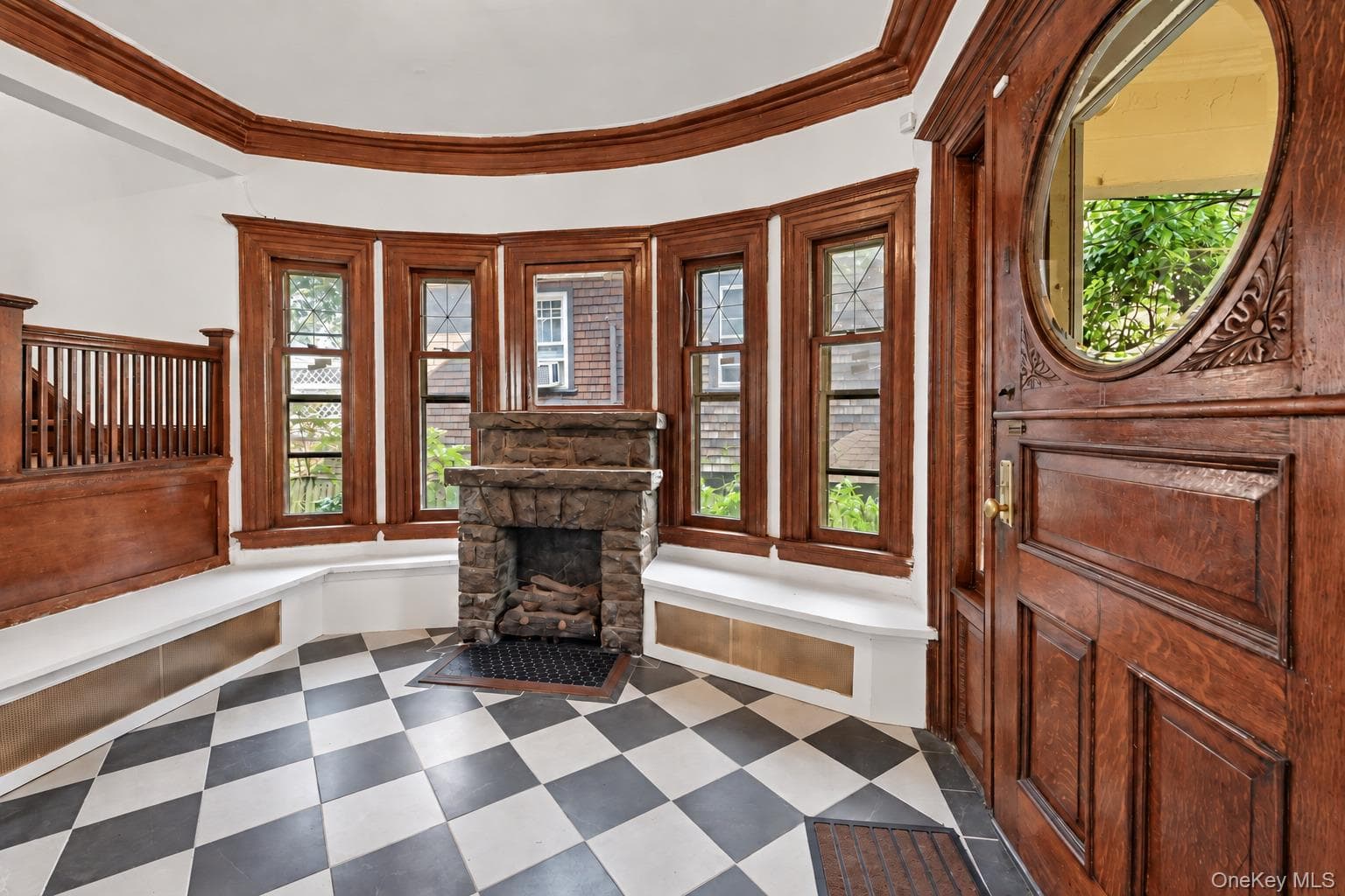 10 Delavan Terrace thumbnail 6