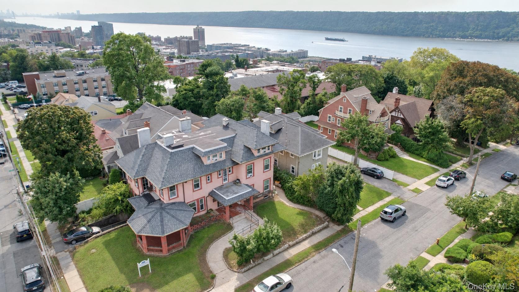 10 Delavan Terrace thumbnail 39