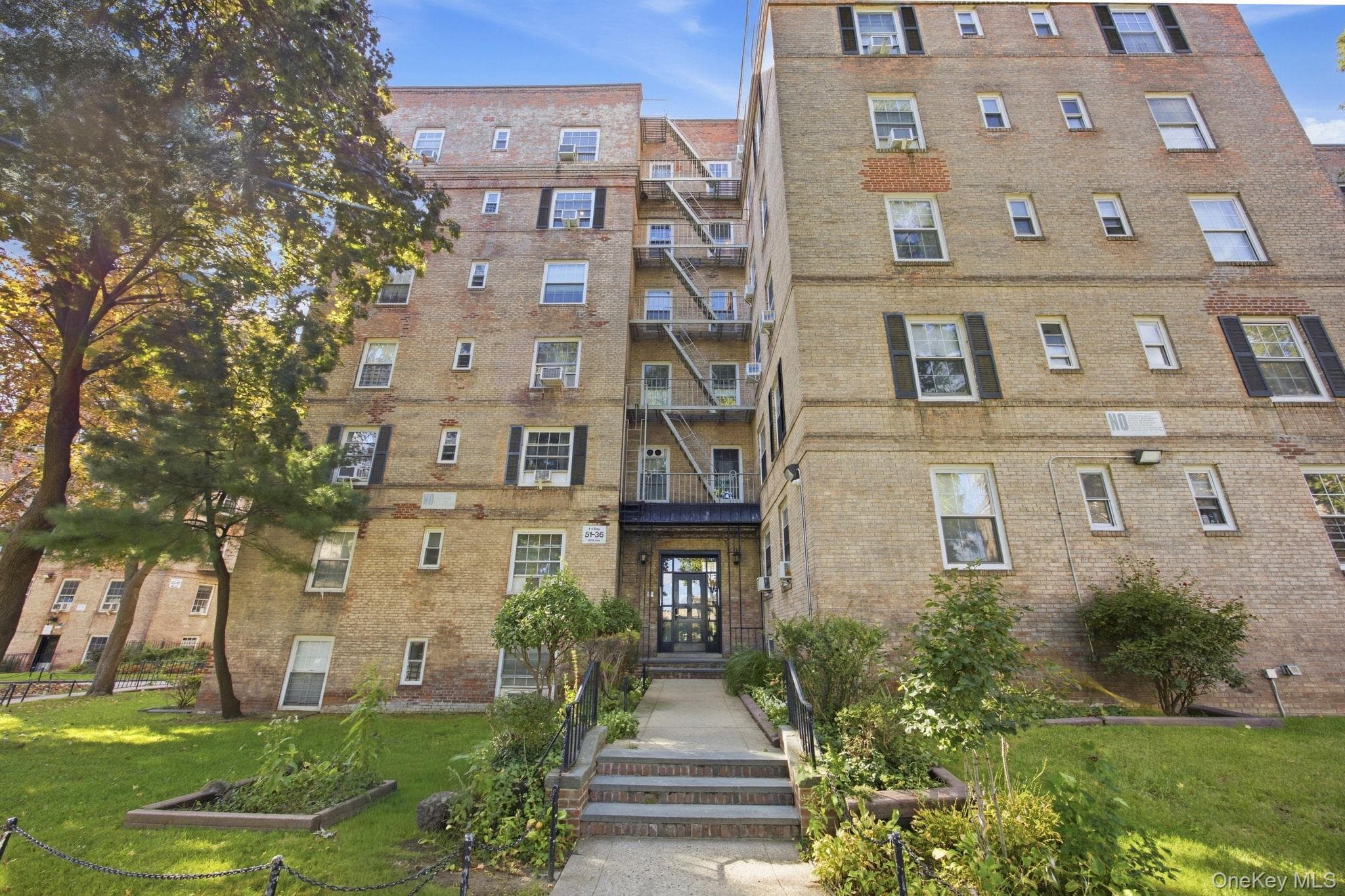 51-34 30th Avenue Unit: 4P thumbnail 12