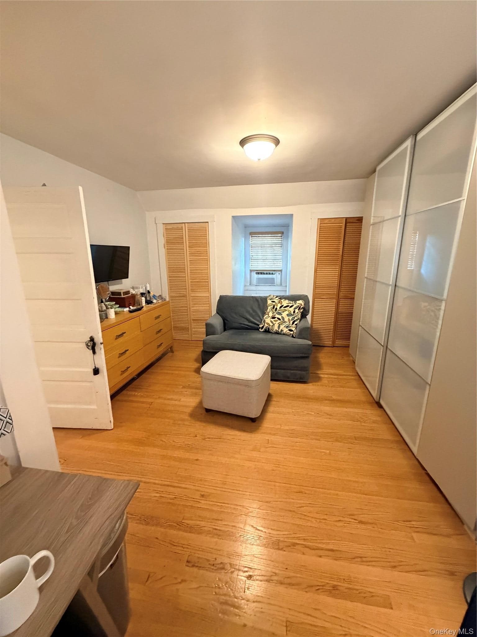 20 Bush Avenue thumbnail 19